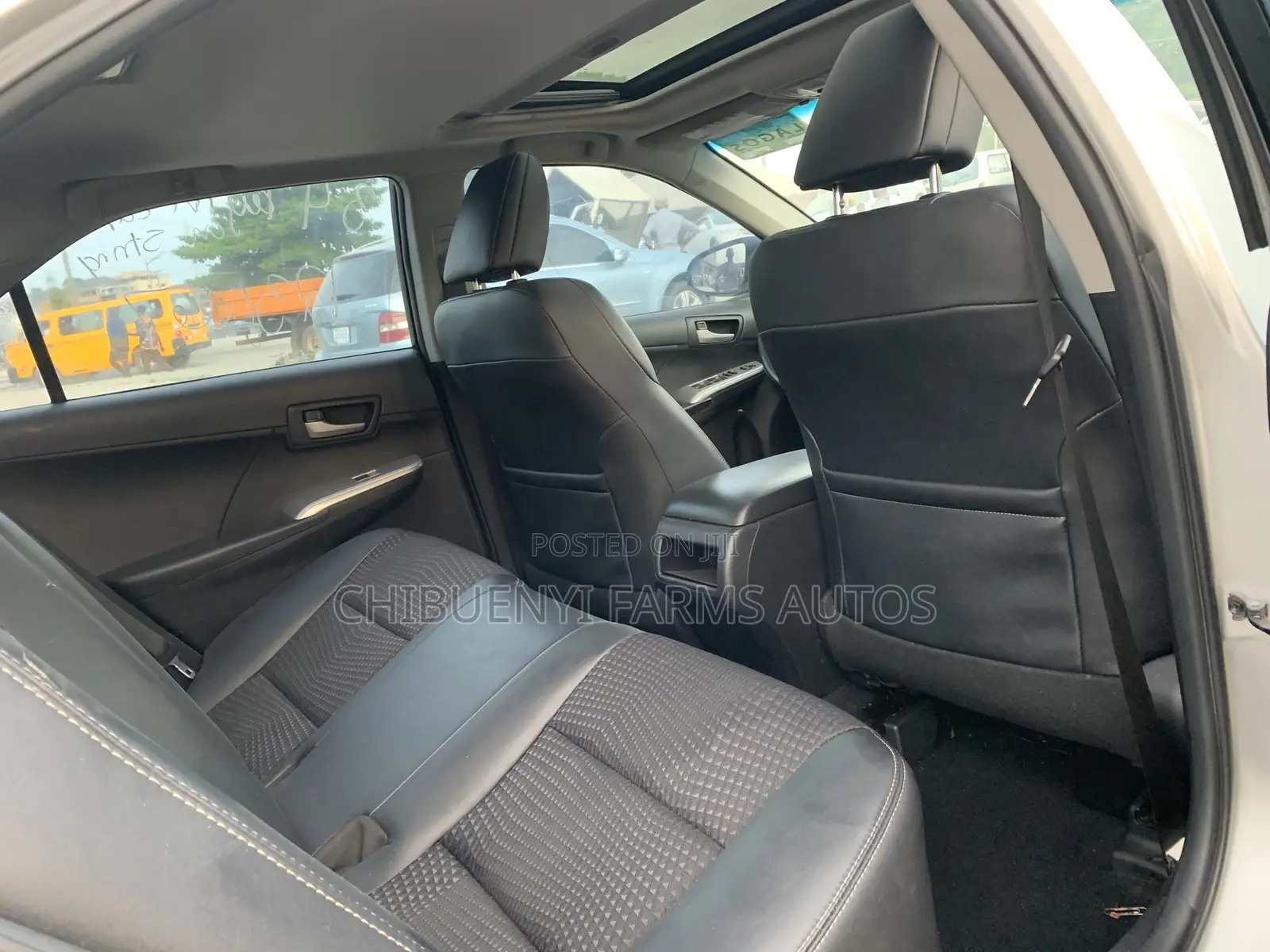 Toyota Camry 2012 Silver