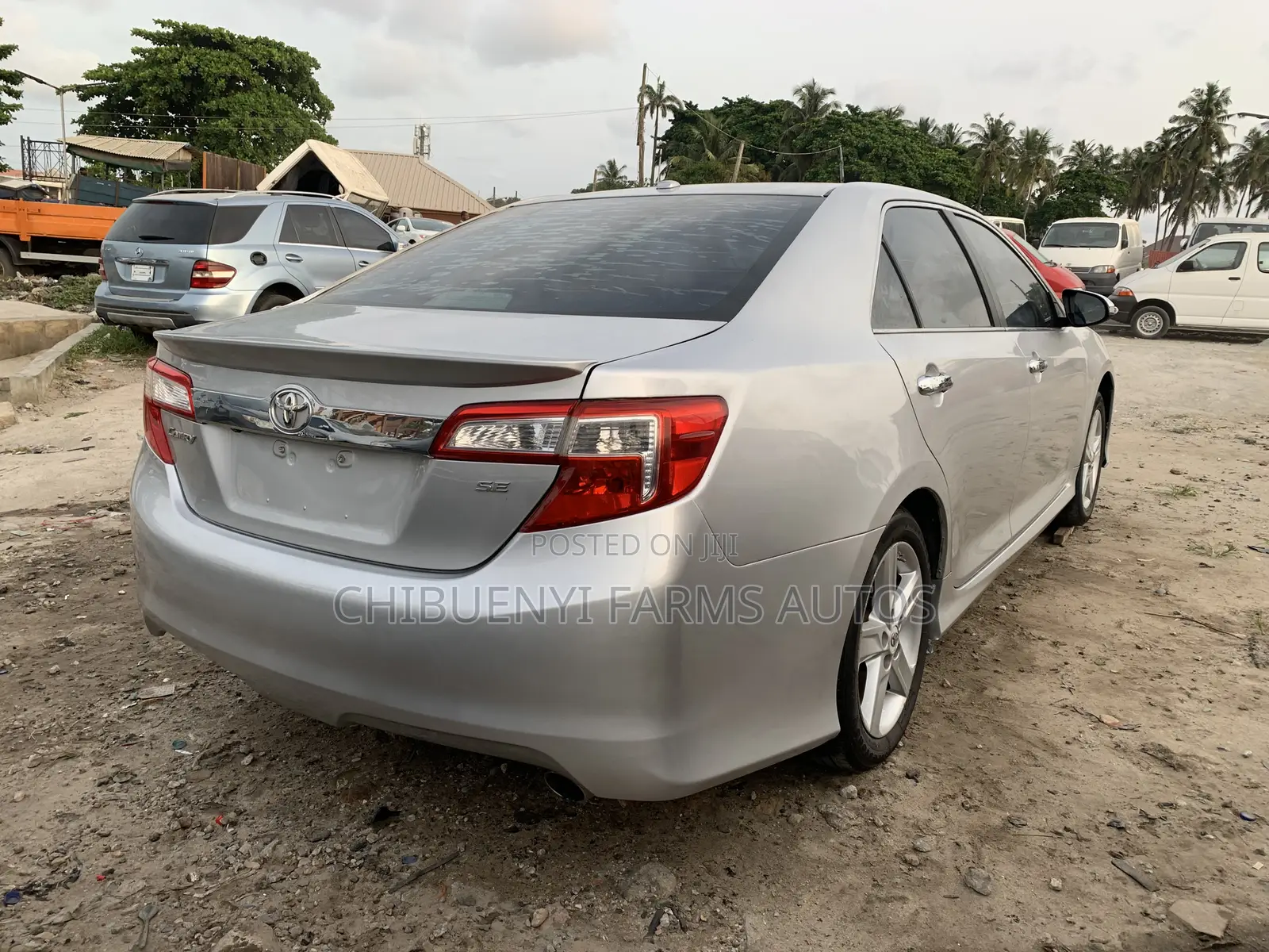Toyota Camry 2012 Silver