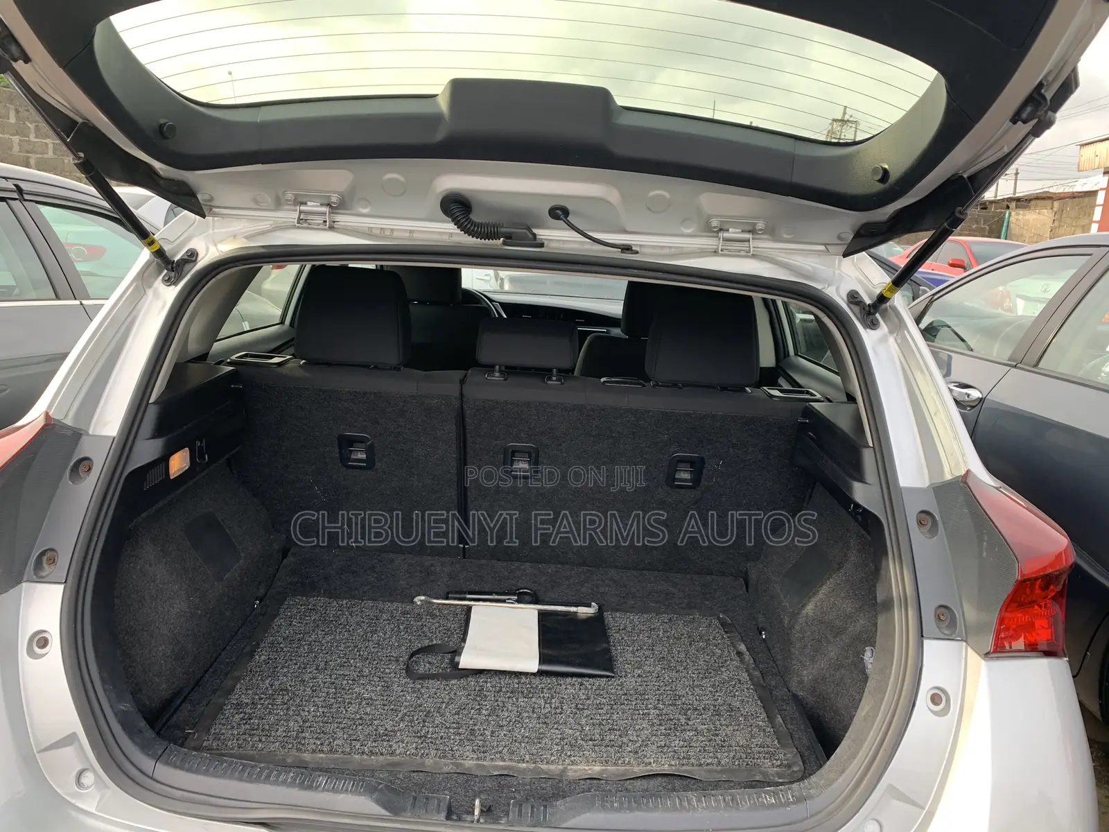Toyota Corolla Altis 2018 Silver