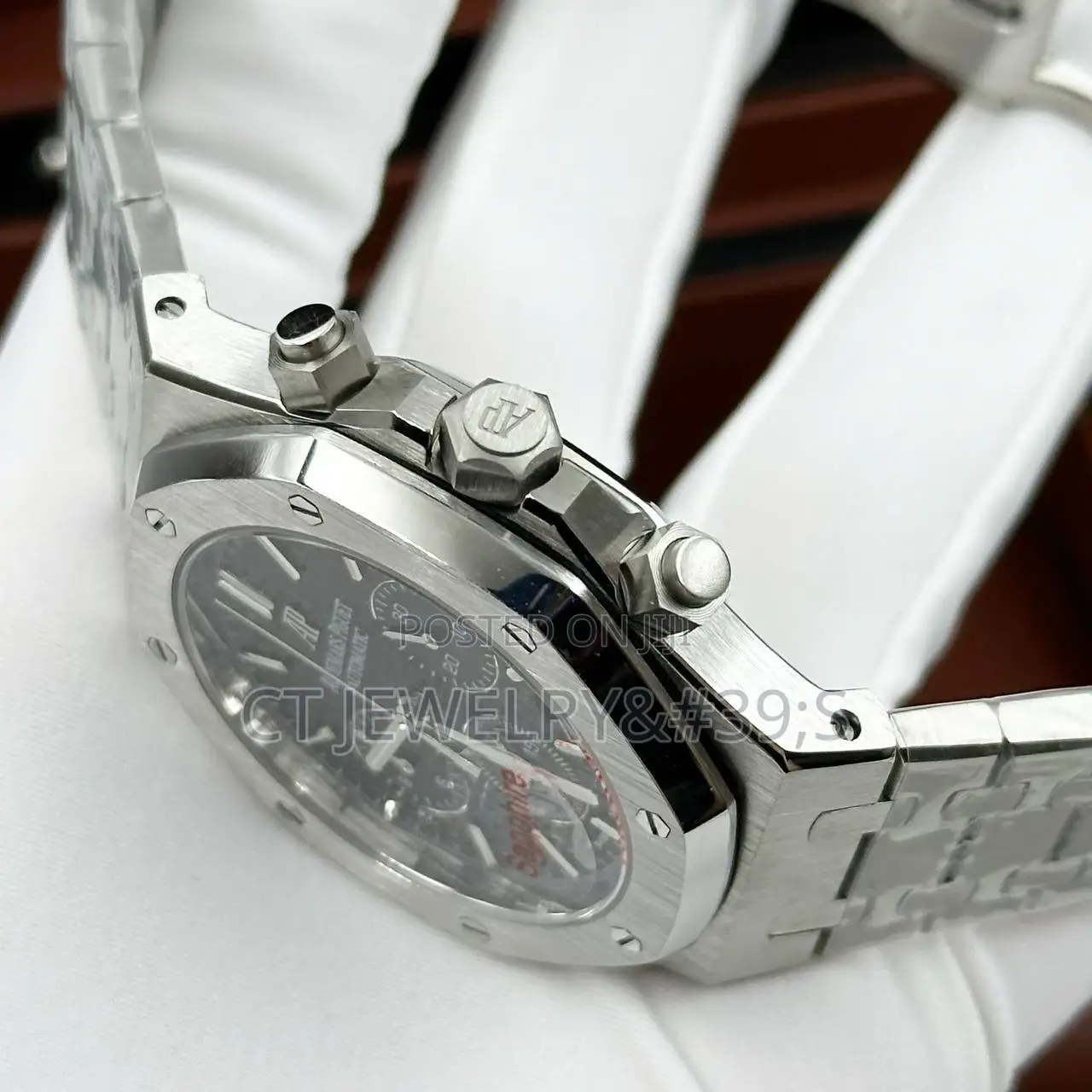 Audemars Piguet Royal Oak Chronograph(Quartz Movement)Silver