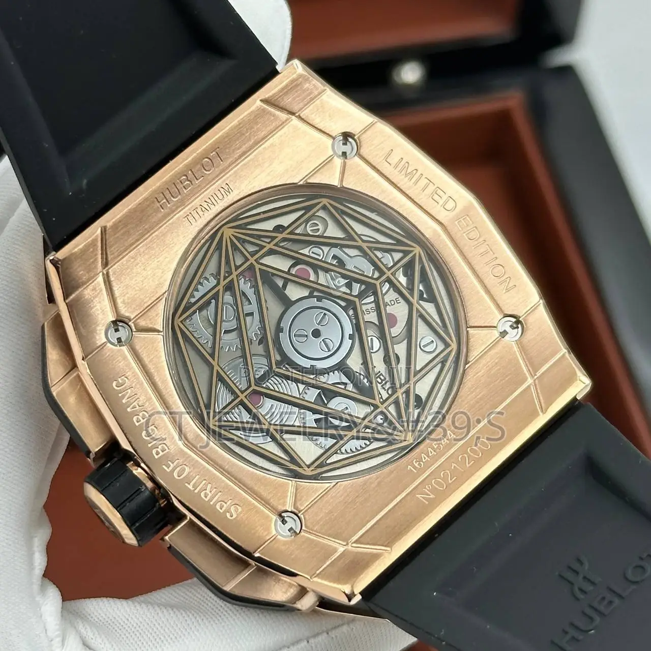 Nice Ice Stones Hublot Geneva Watch for Men's