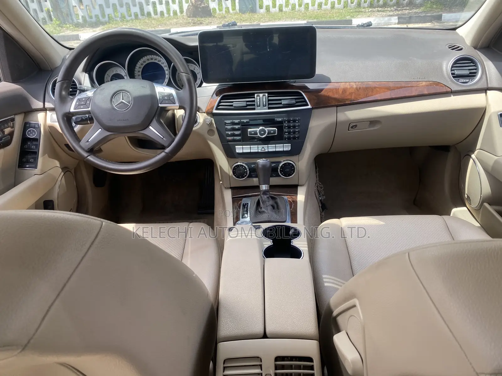 Mercedes-Benz C300 2012 White