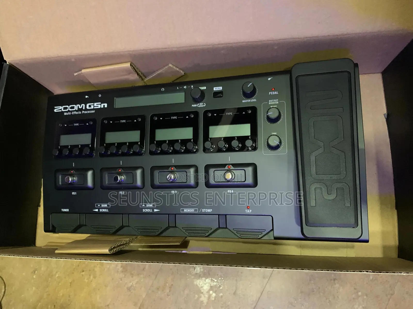 Quality Zoom G5n Guitar Effects Pedal