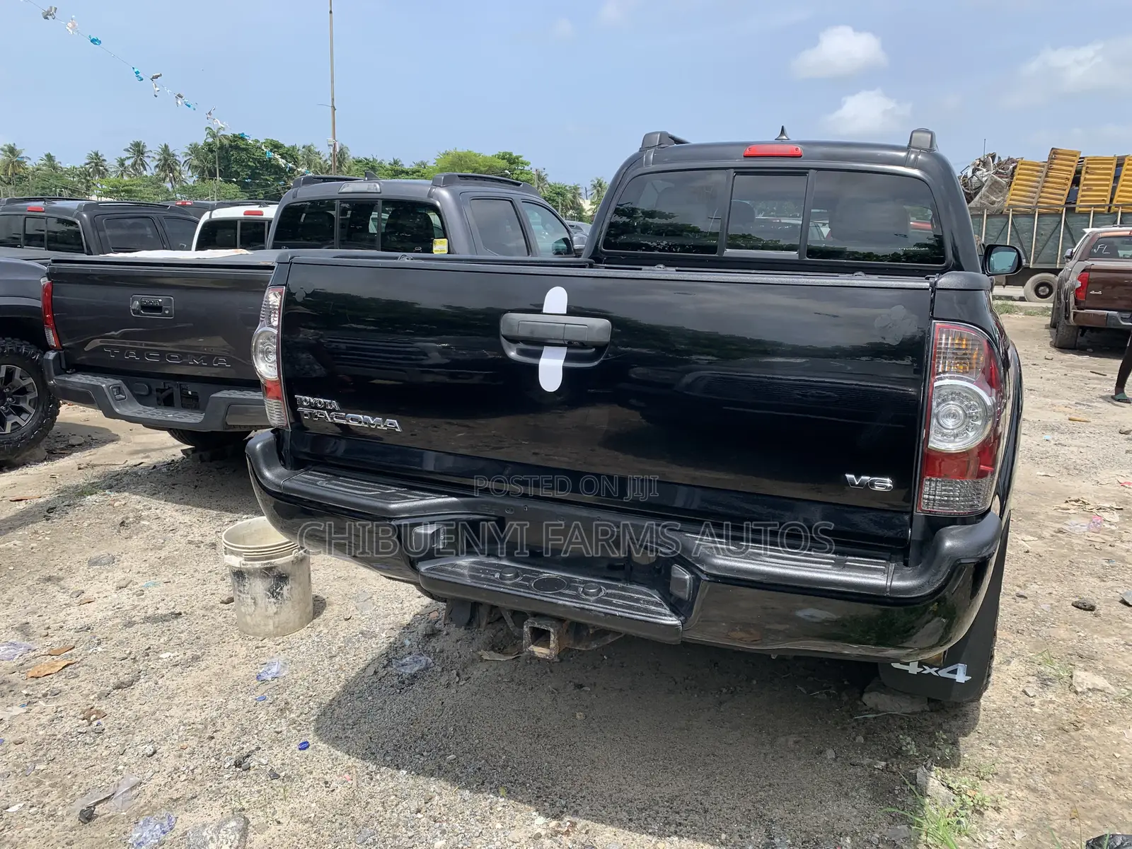 Toyota Tacoma 2015 Matt Black