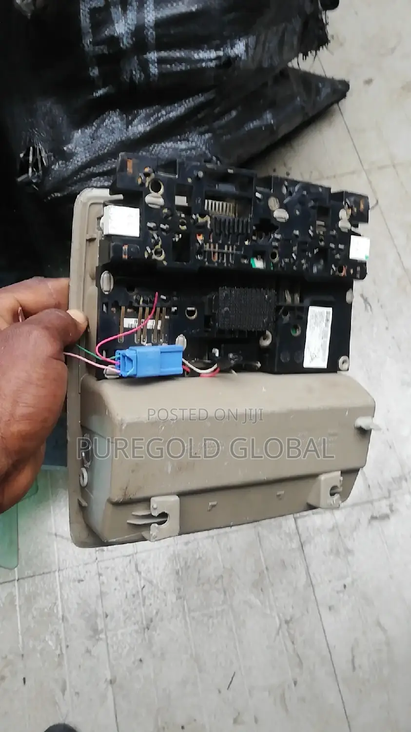 Camry 2010 Interior Light for Open Roof