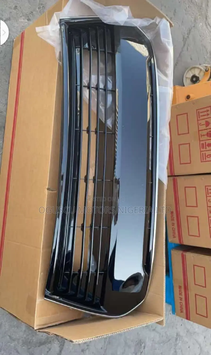 Down Grille Corolla 2014 Model