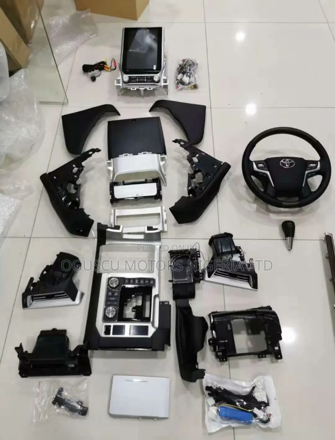 Interior Kit Toyota Land Cruiser 2020