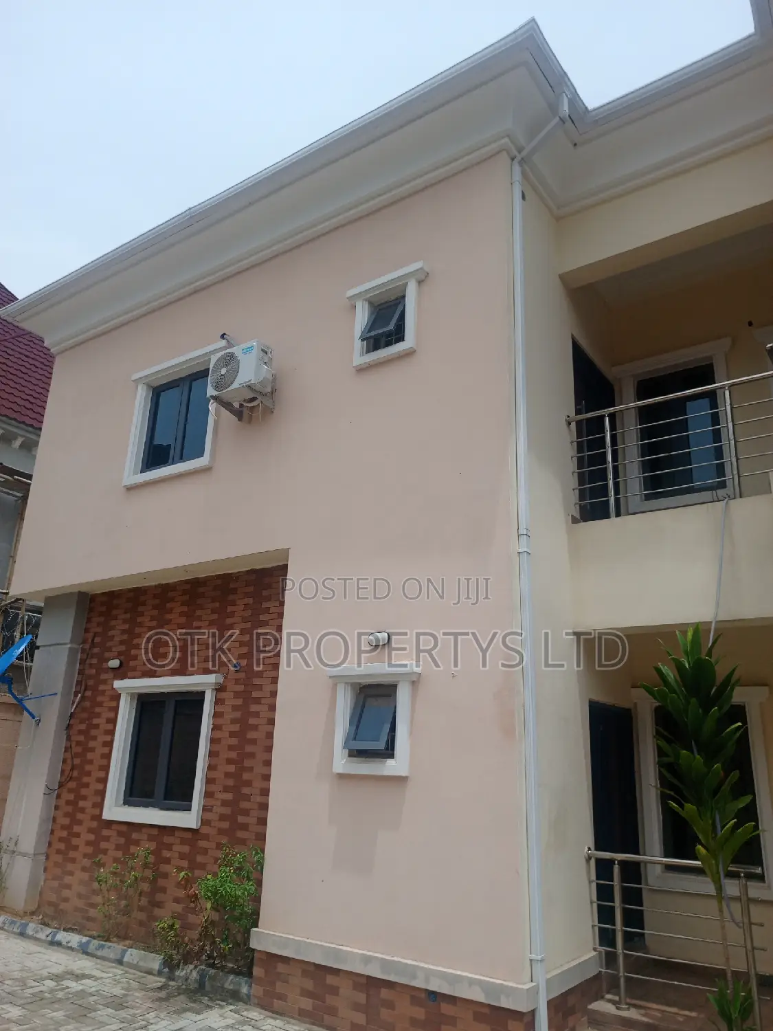 2bdrm Block of Flats in Fo1, Kubwa for rent