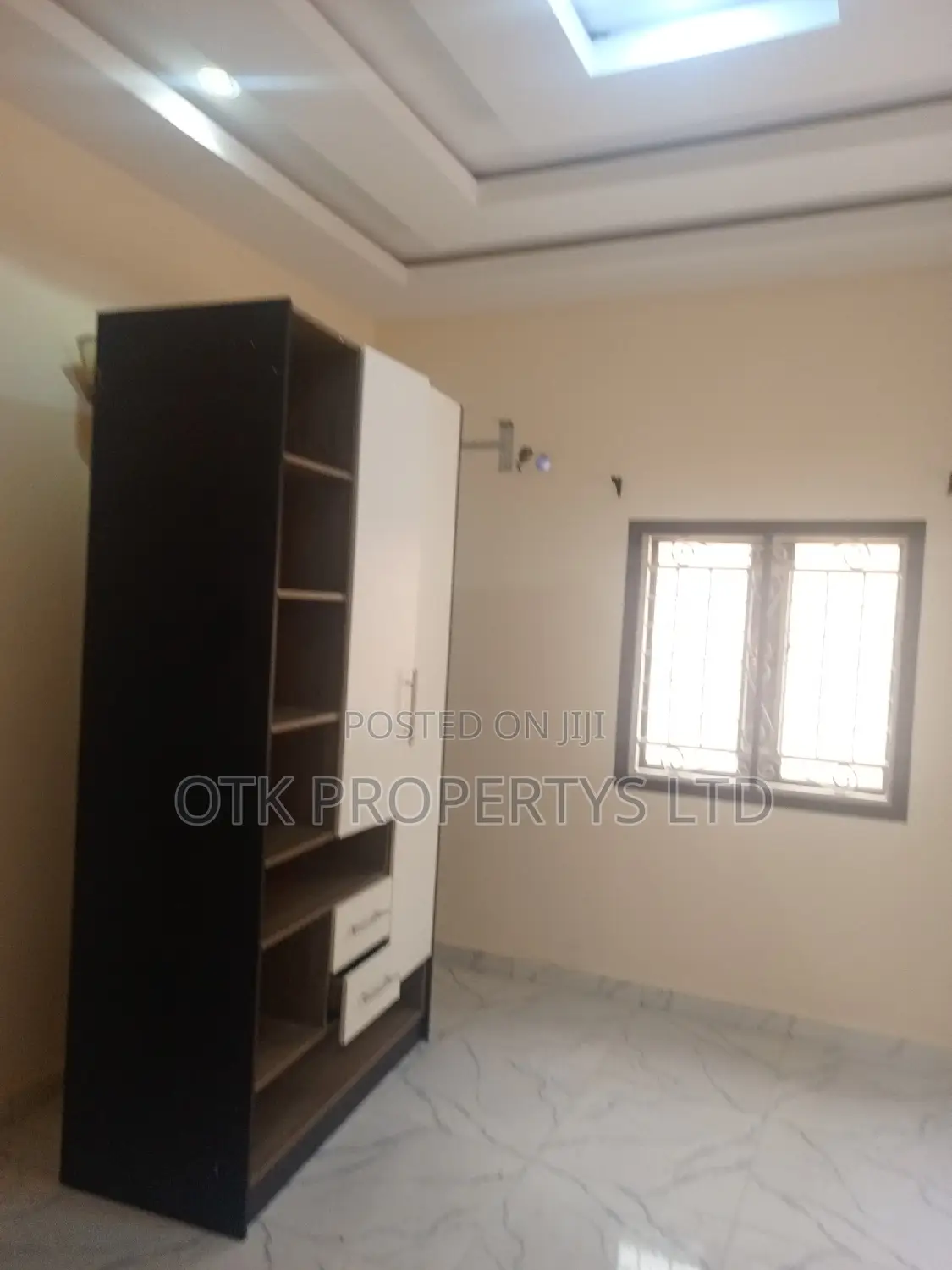 2bdrm Block of Flats in Fo1, Kubwa for rent