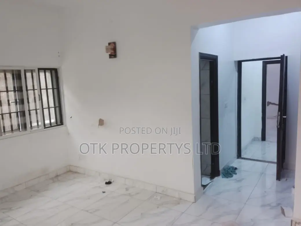 Furnished 3bdrm Block of Flats in Citec Villa Gwarimpa, Gwarinpa