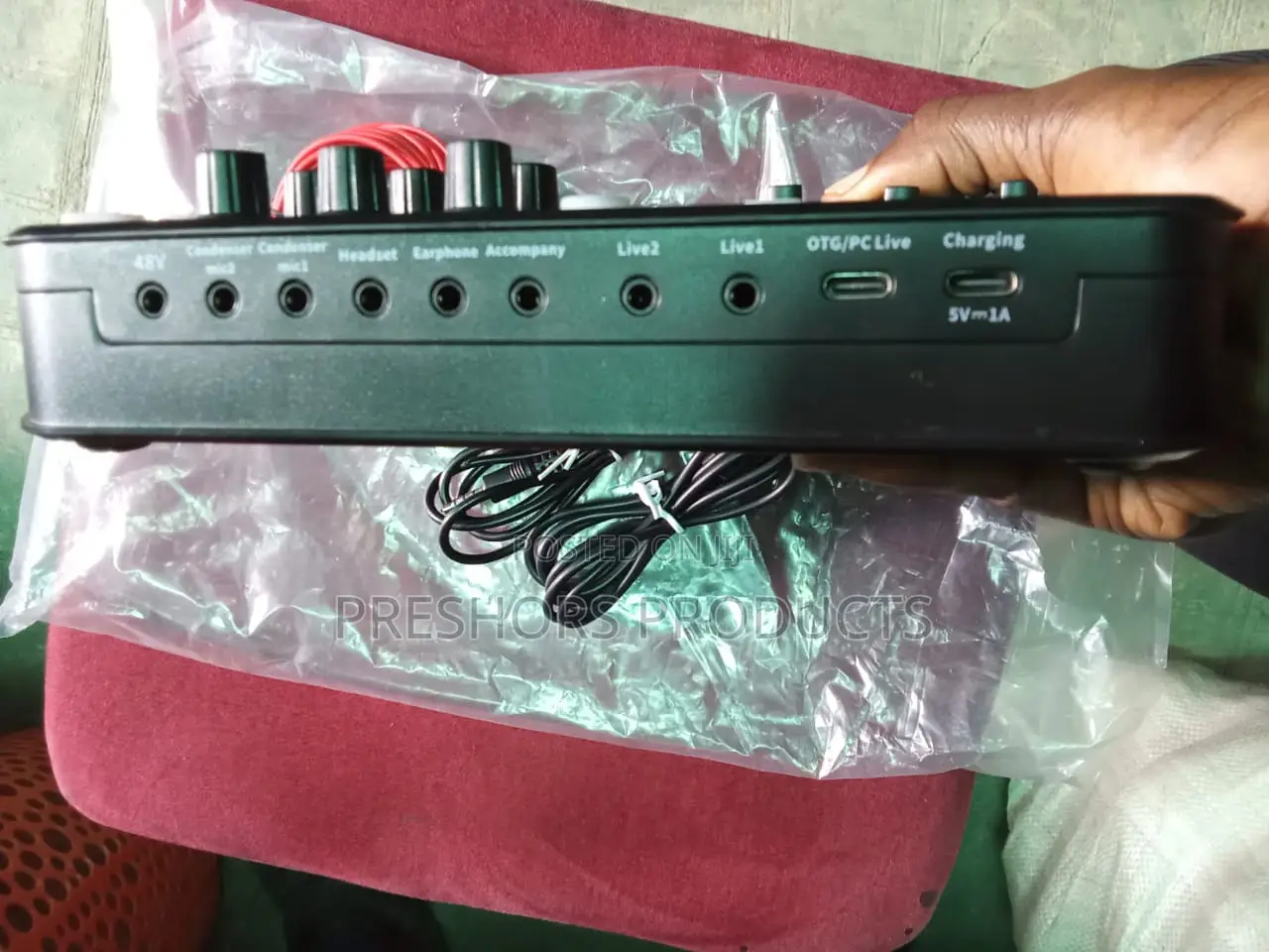 Professional Live Soundcard for Live Streaming