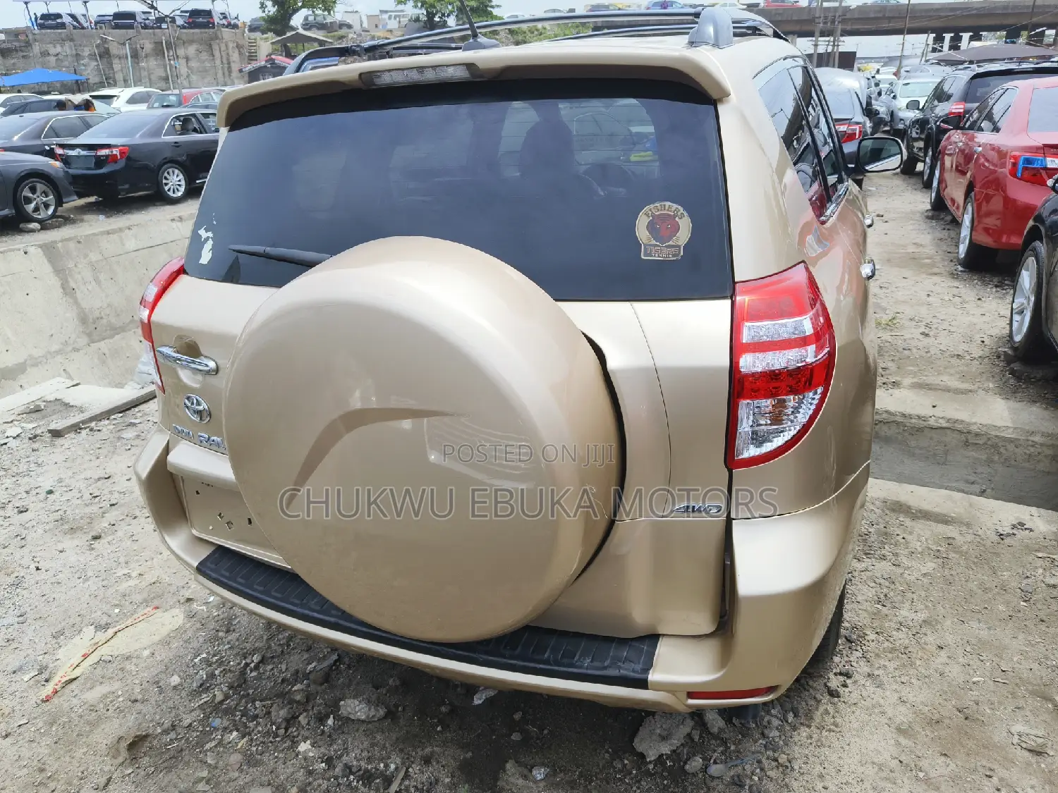 Toyota RAV4 3.5 Limited 2010 Gold