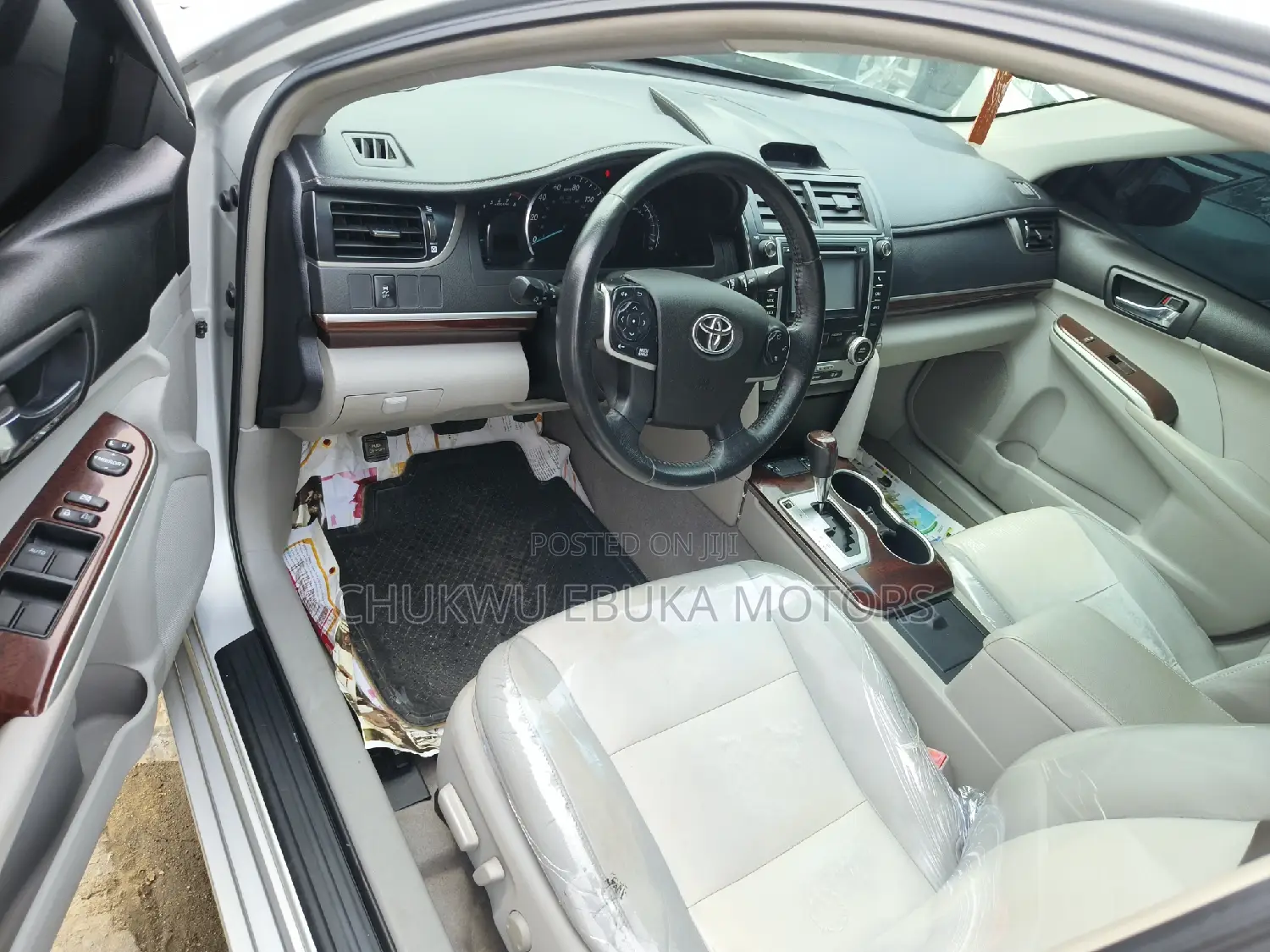 Toyota Camry 2012 Silver