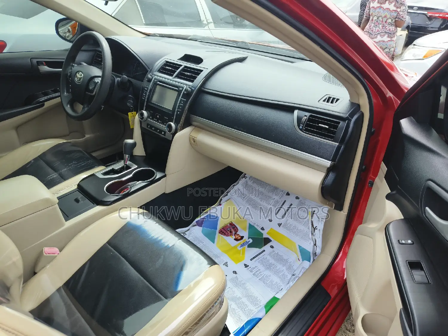 Toyota Camry LE 4dr Sedan (2.5L 4cyl 6A) 2012 Red