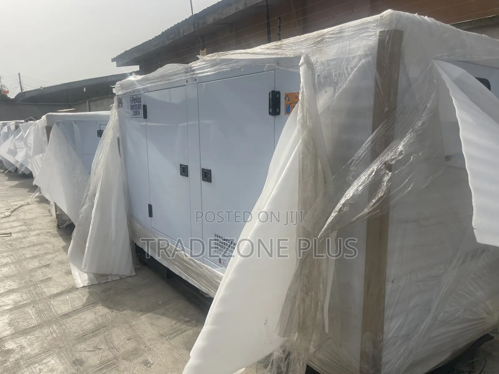 Soundproof Generator Perkins 150kva