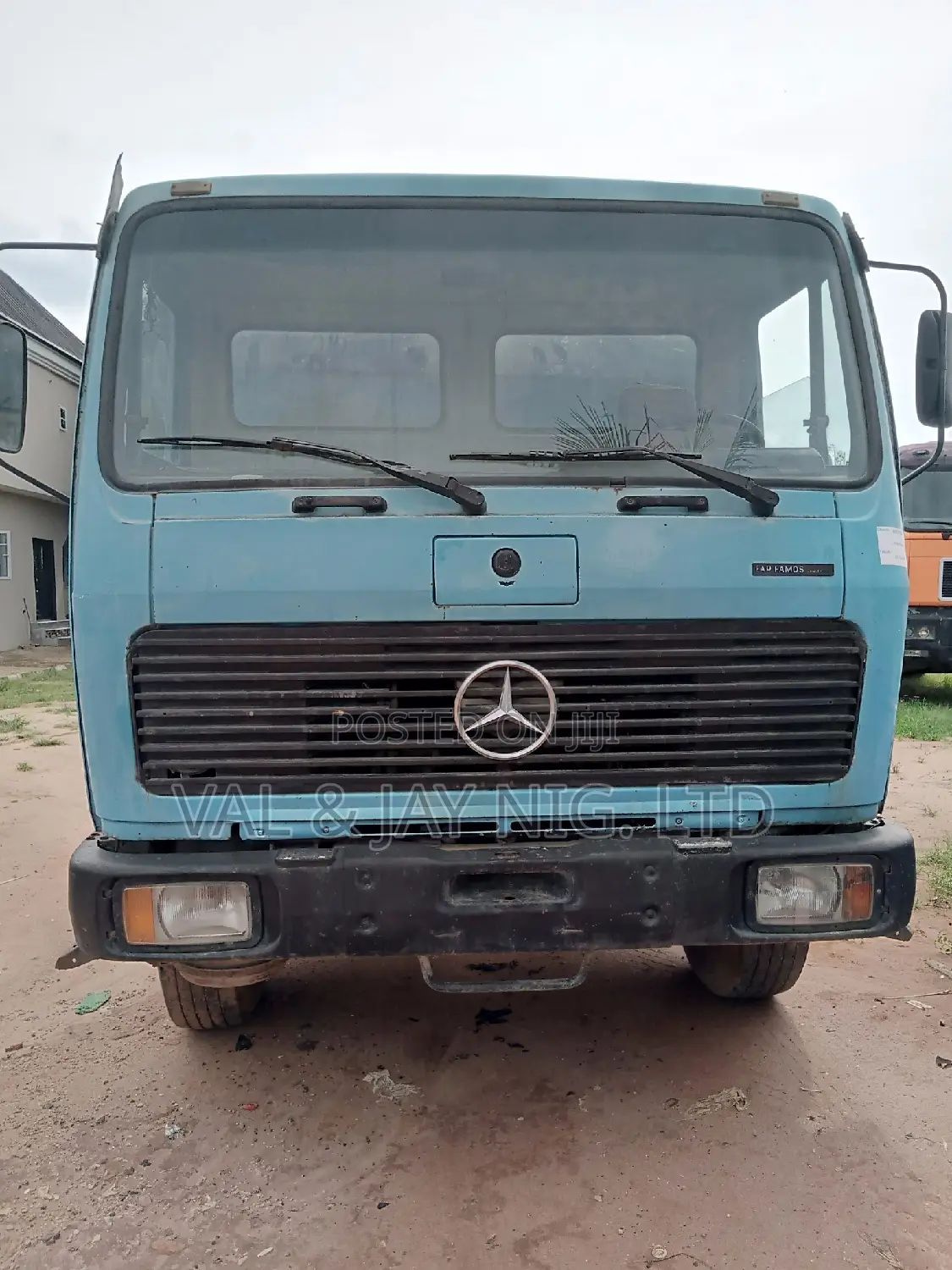 Mercedes Tipper Truck 1317 - Foreign Use - Straight Engine