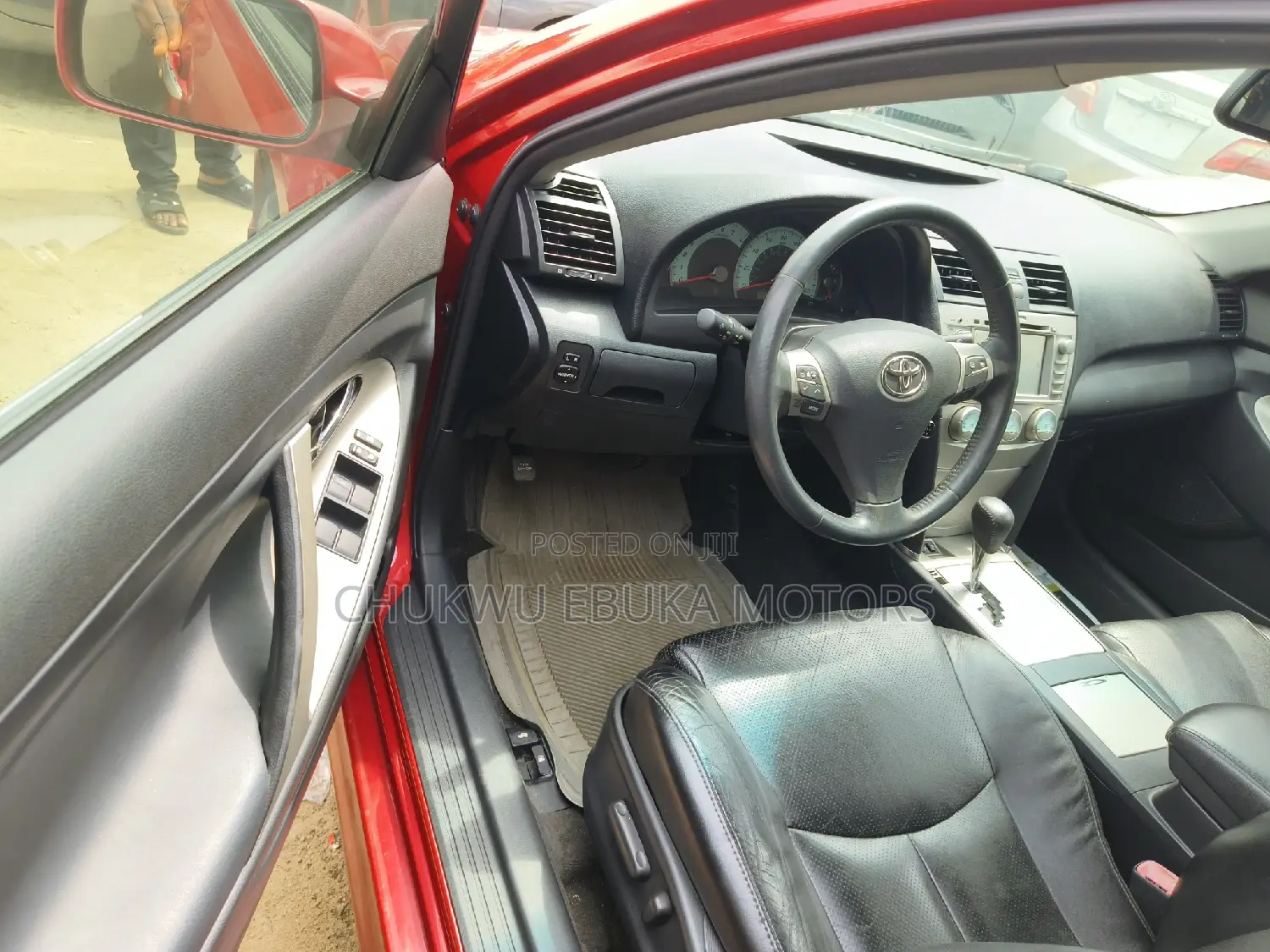 Toyota Camry SE V6 4dr Sedan (3.5L 6cyl 6AM) 2009 Red