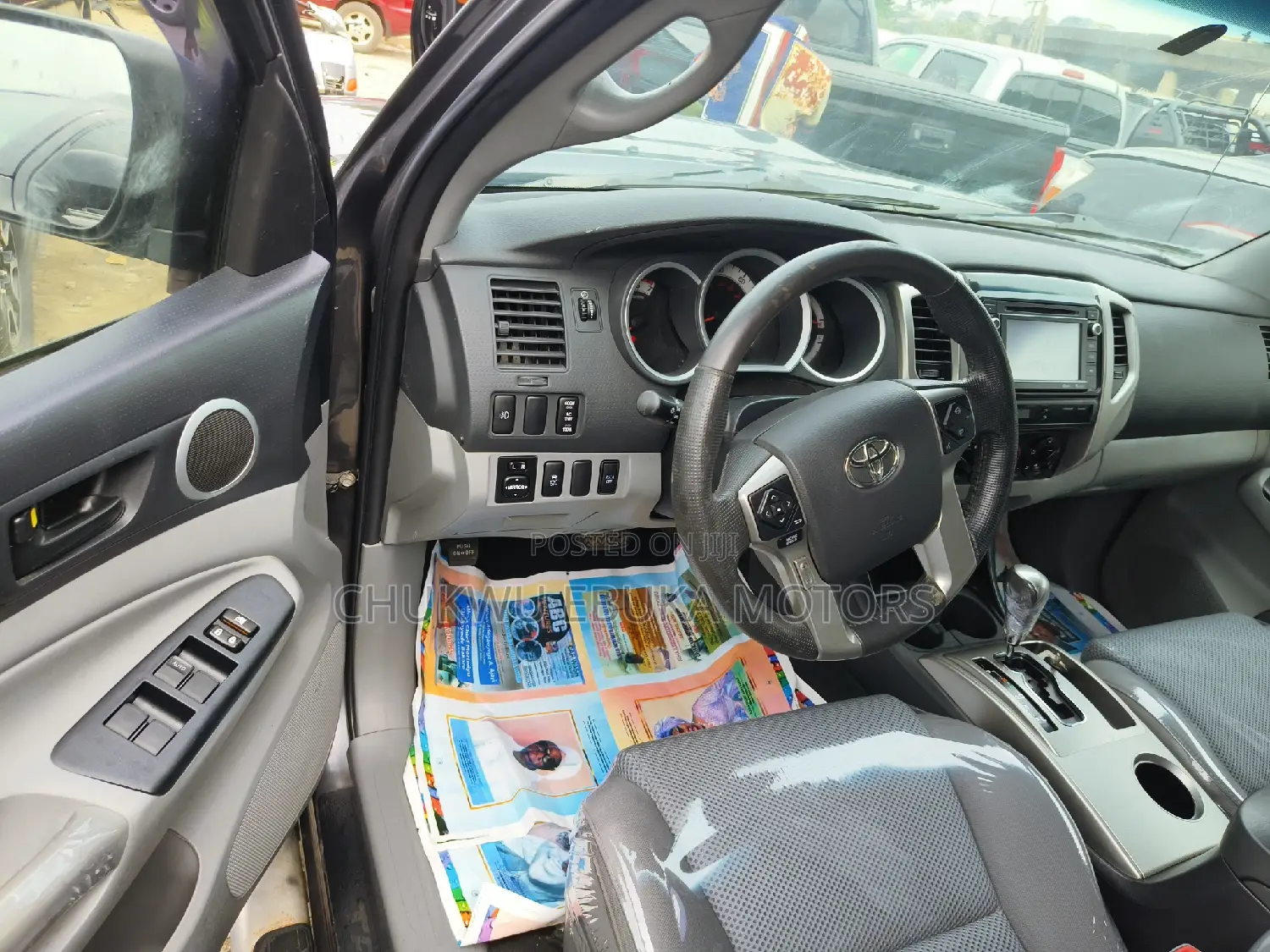 Toyota Tacoma 2015 Gray
