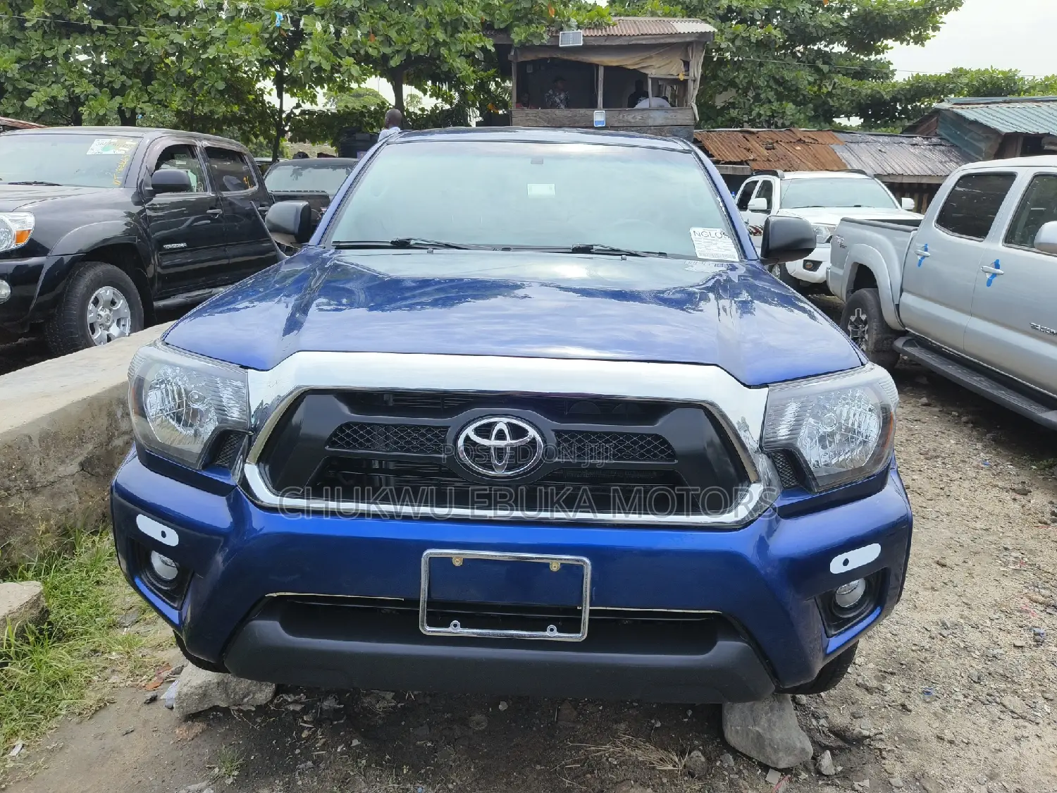 Toyota Tacoma V6 4dr Double Cab 4WD 5.0 ft. SB (4.0L 6cyl 5A) 2015 Blue