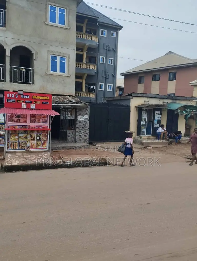 40 Rooms Hostel At Nekede For Sale.