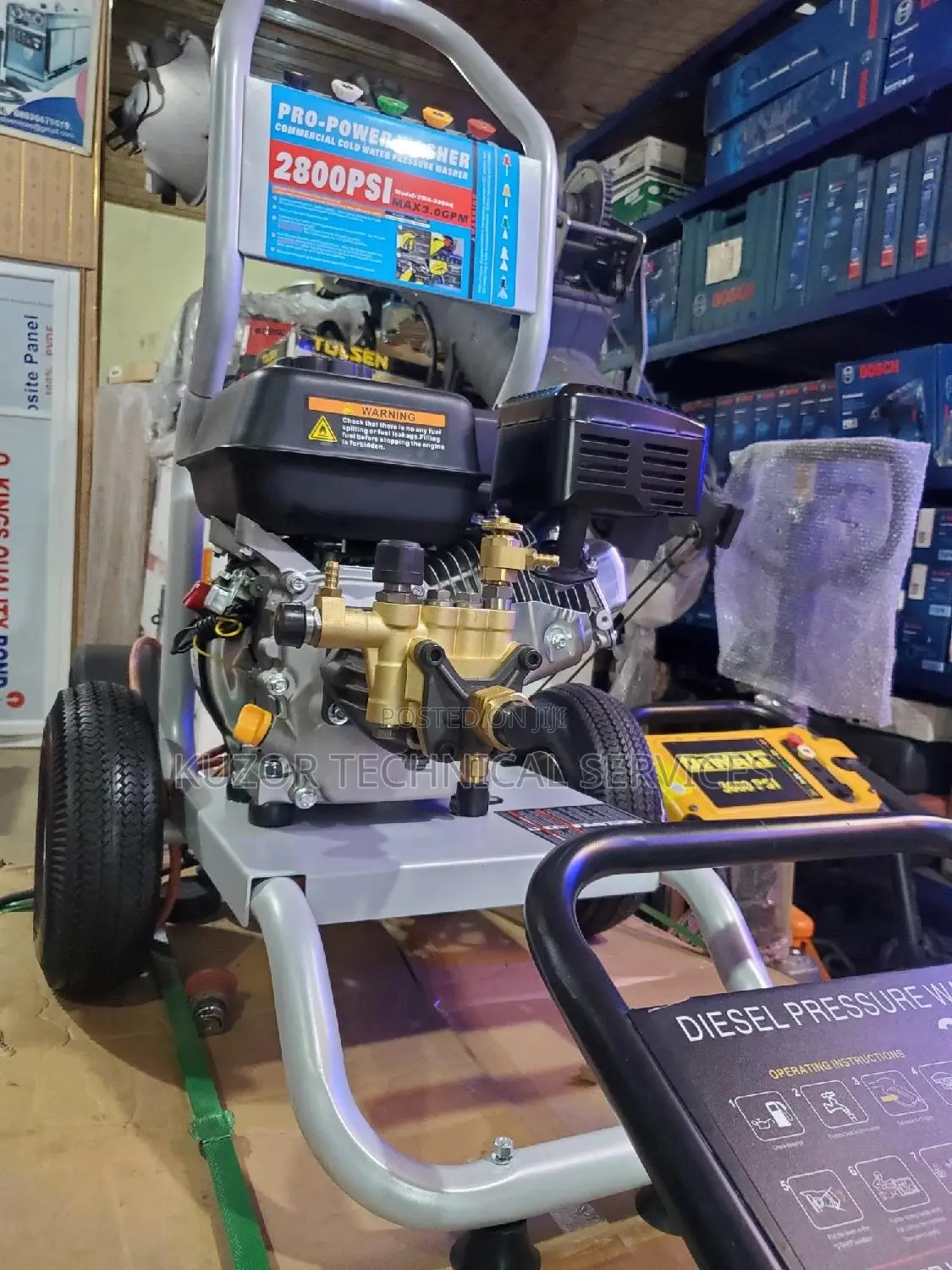 2800-Psi Petrol Pressure Washer