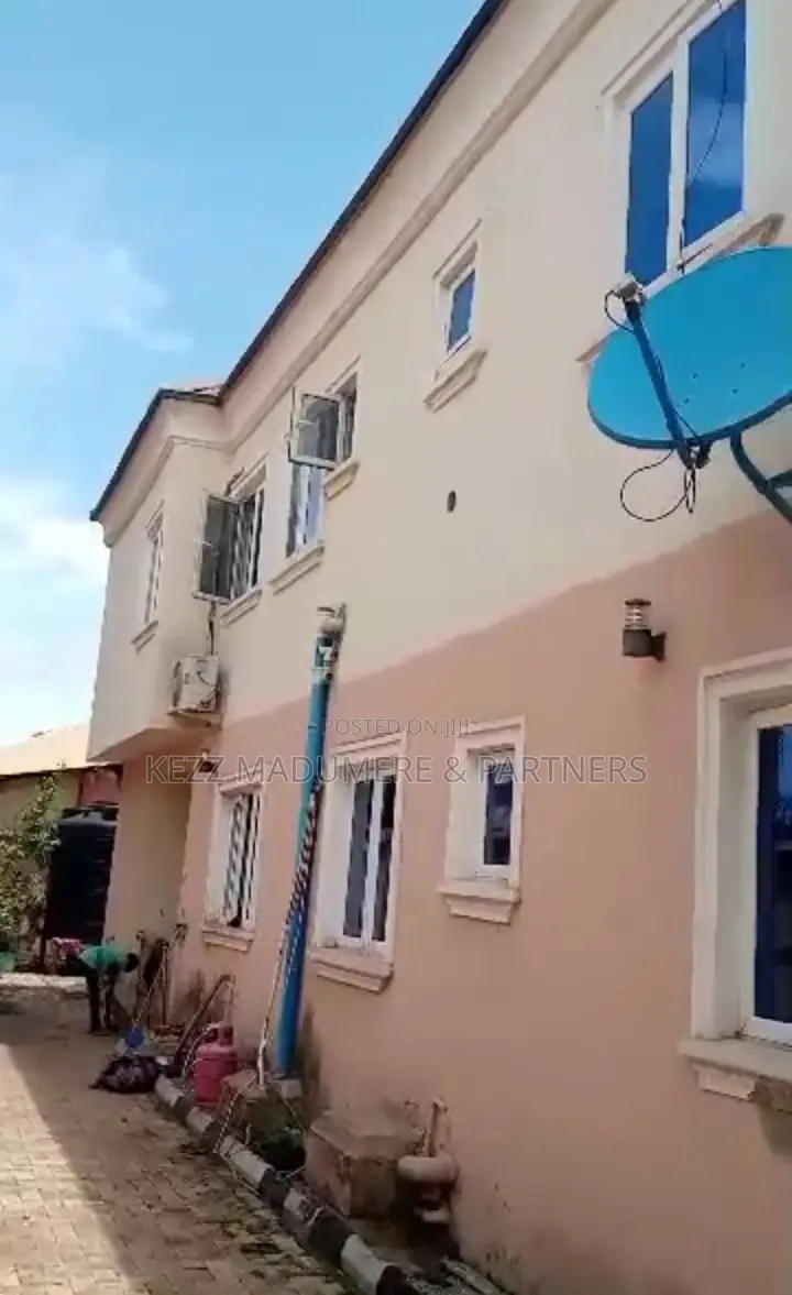 7bdrm Duplex in Suncity Estate , for sale