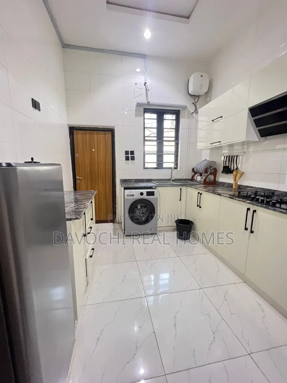 Furnished 4bdrm Duplex in Orchid Road, Lekki for rent
