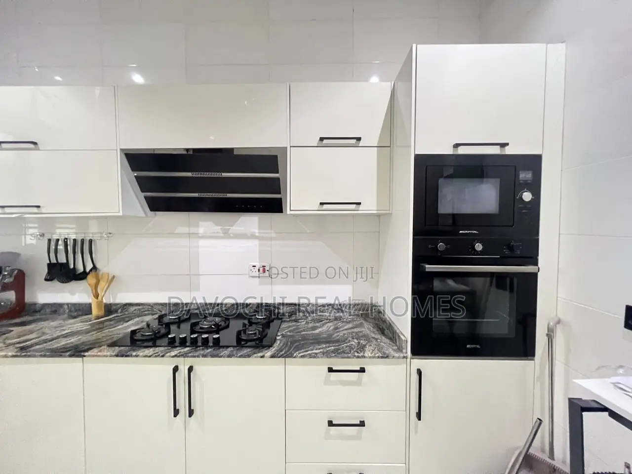Furnished 4bdrm Duplex in Orchid Road, Lekki for rent