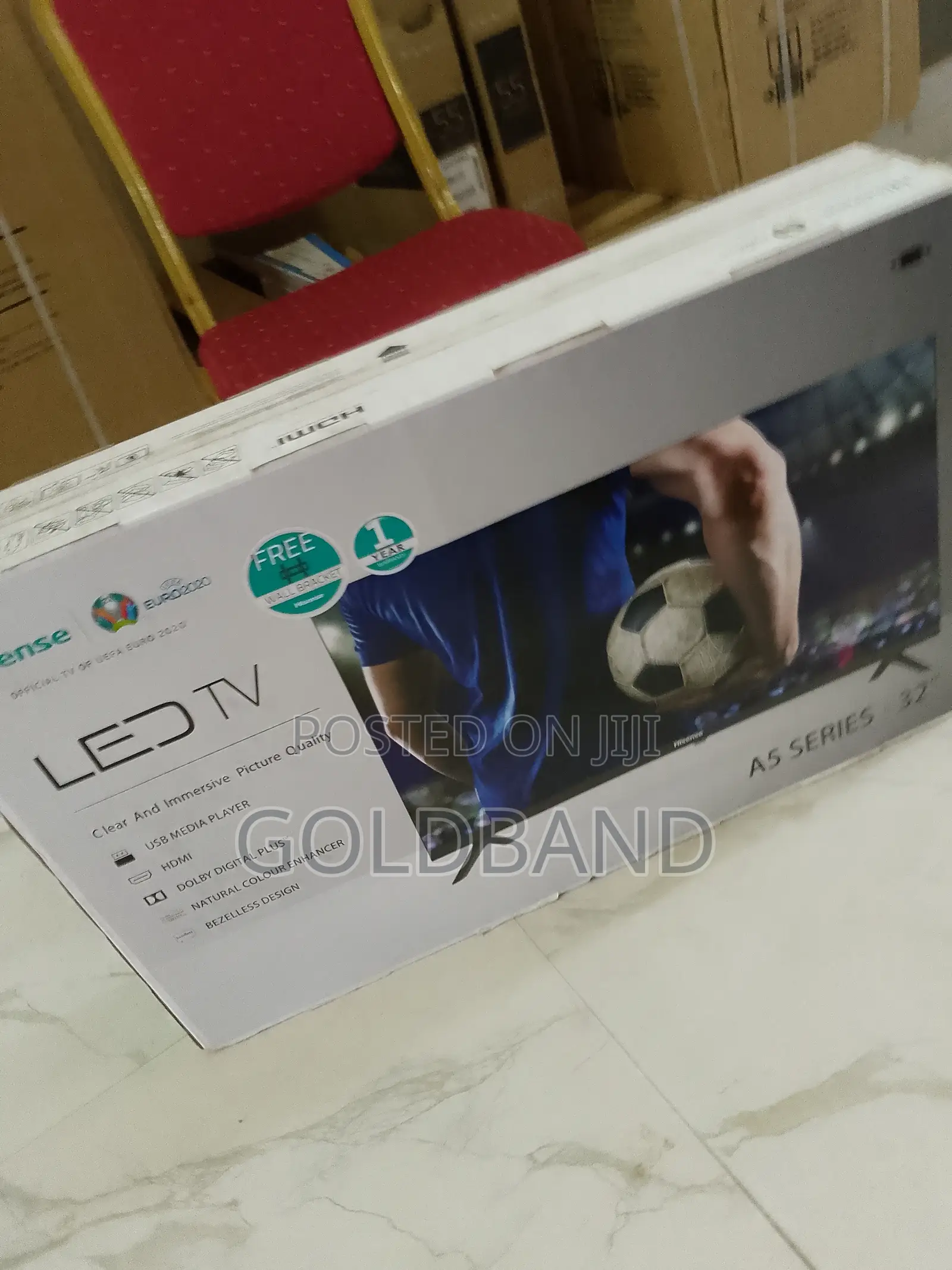 Durable Hisense 32" LED TV