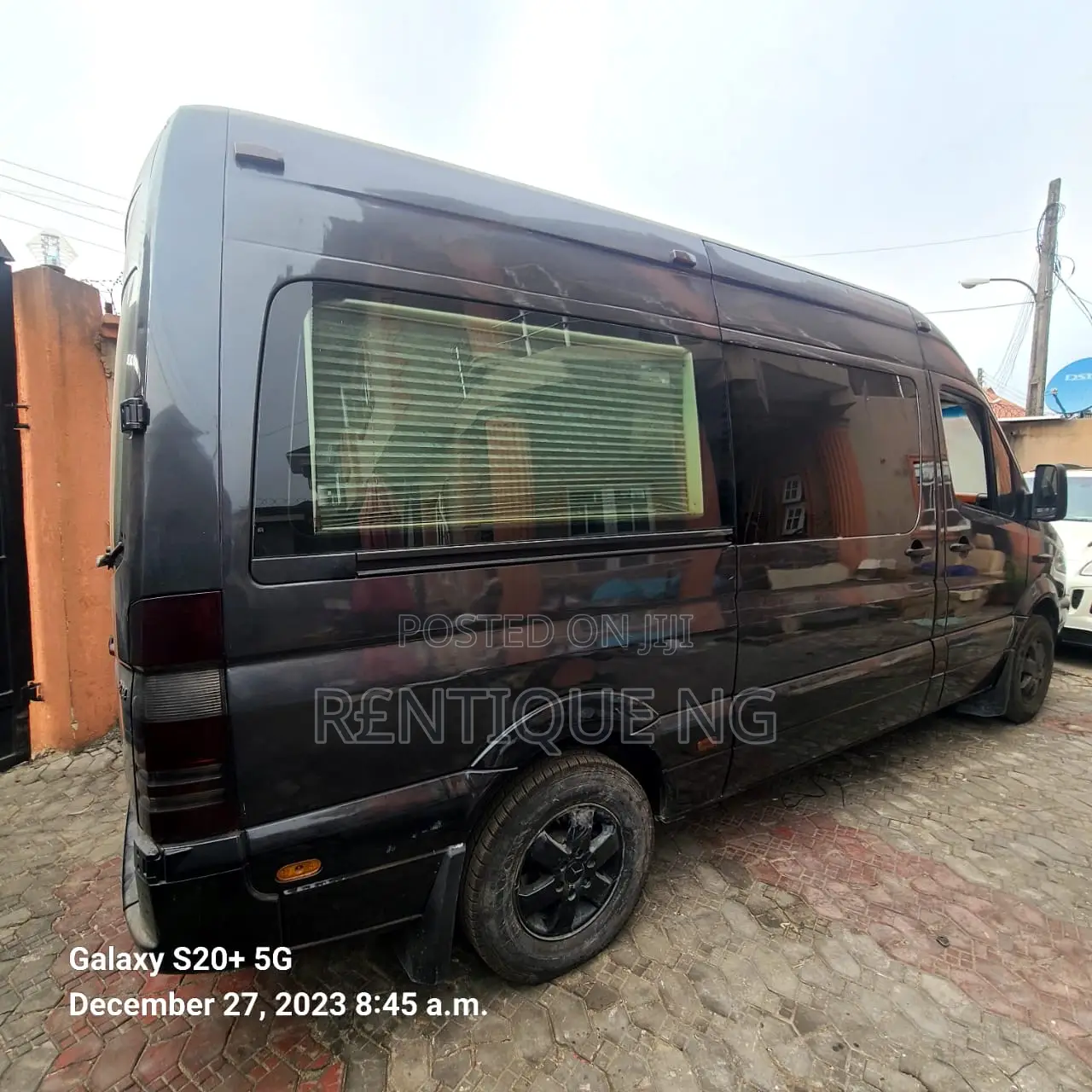 Toyota Sprinter Bus Available For Rental