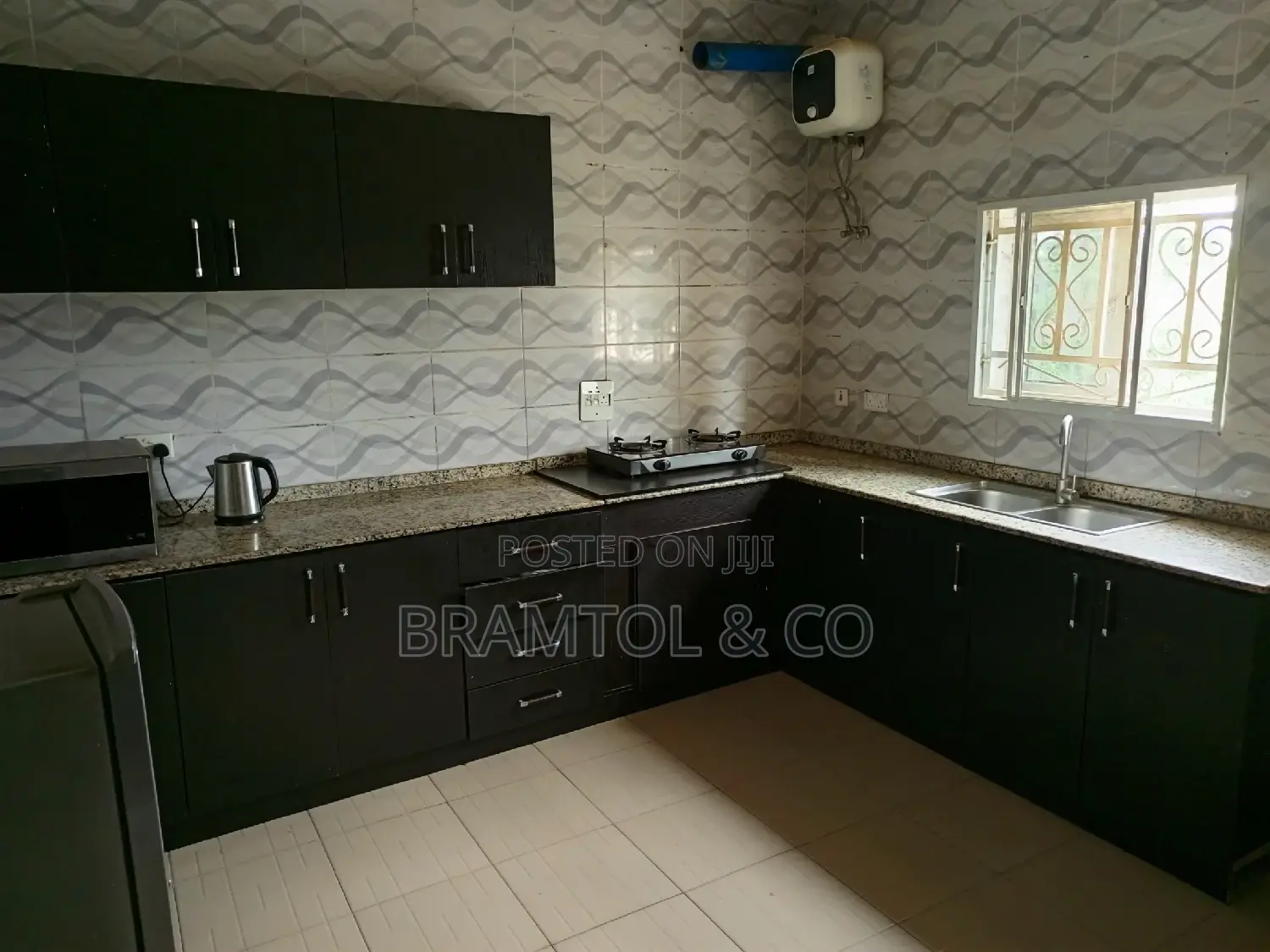 Furnished 3bdrm Block of Flats in Wuye for rent