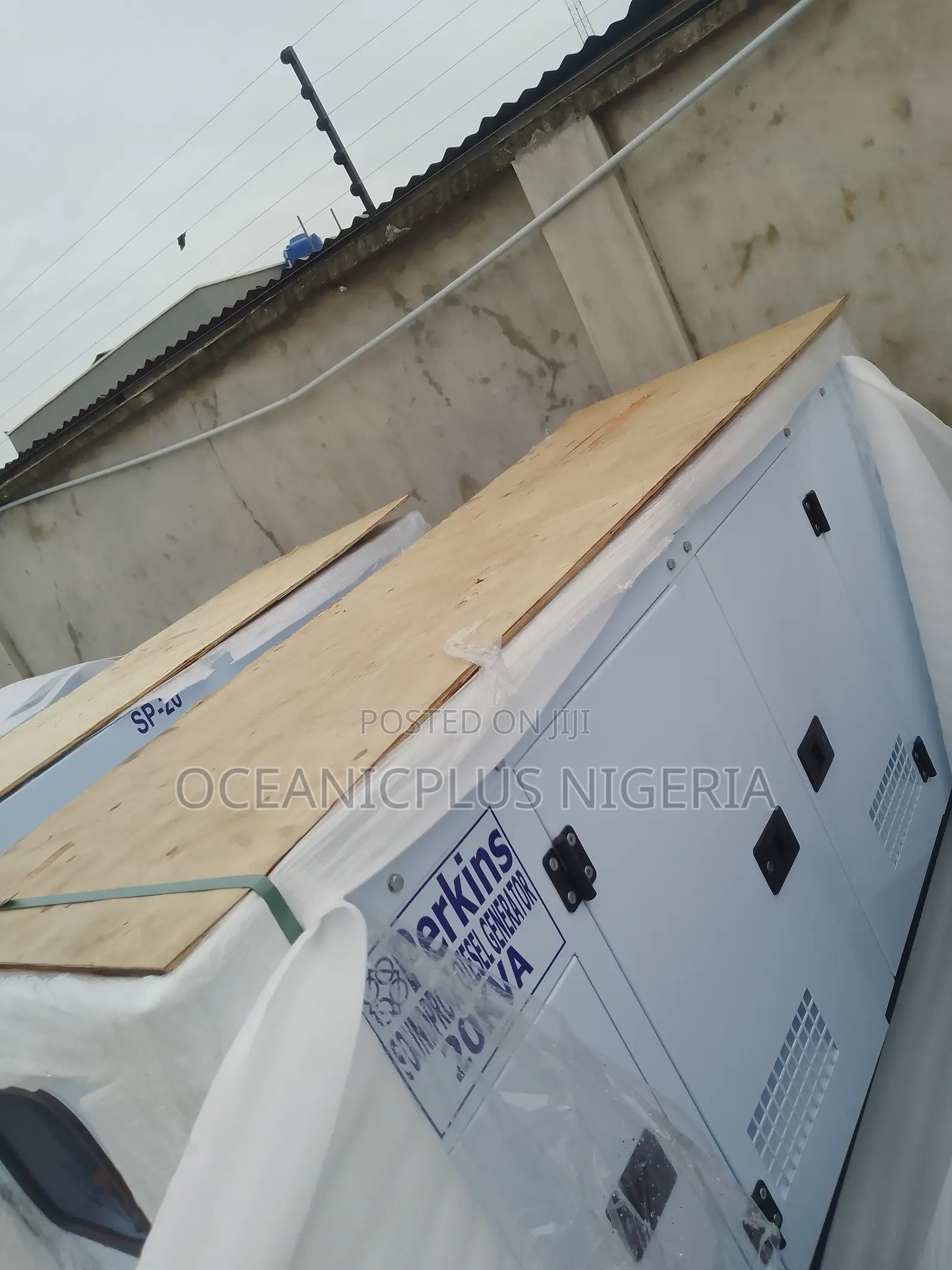 Tested and Assured Perkins 2000kva DIESEL Generator