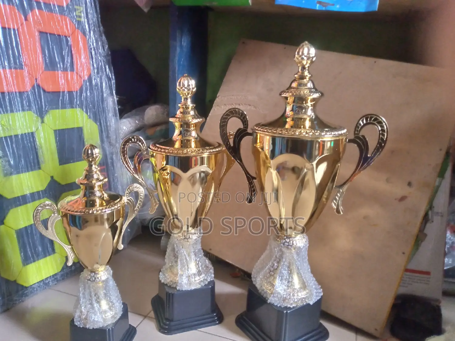 Set of Trophy Cup C1