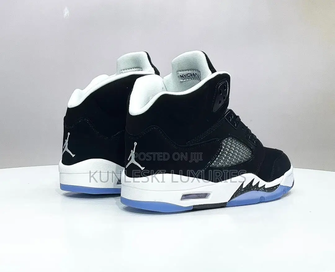 Original Air Jordan 5 Retro Moonlight Oreo Sneakers
