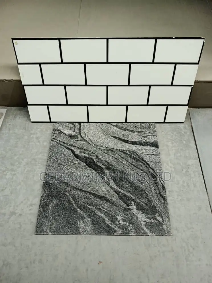 Wall Floor in Black White