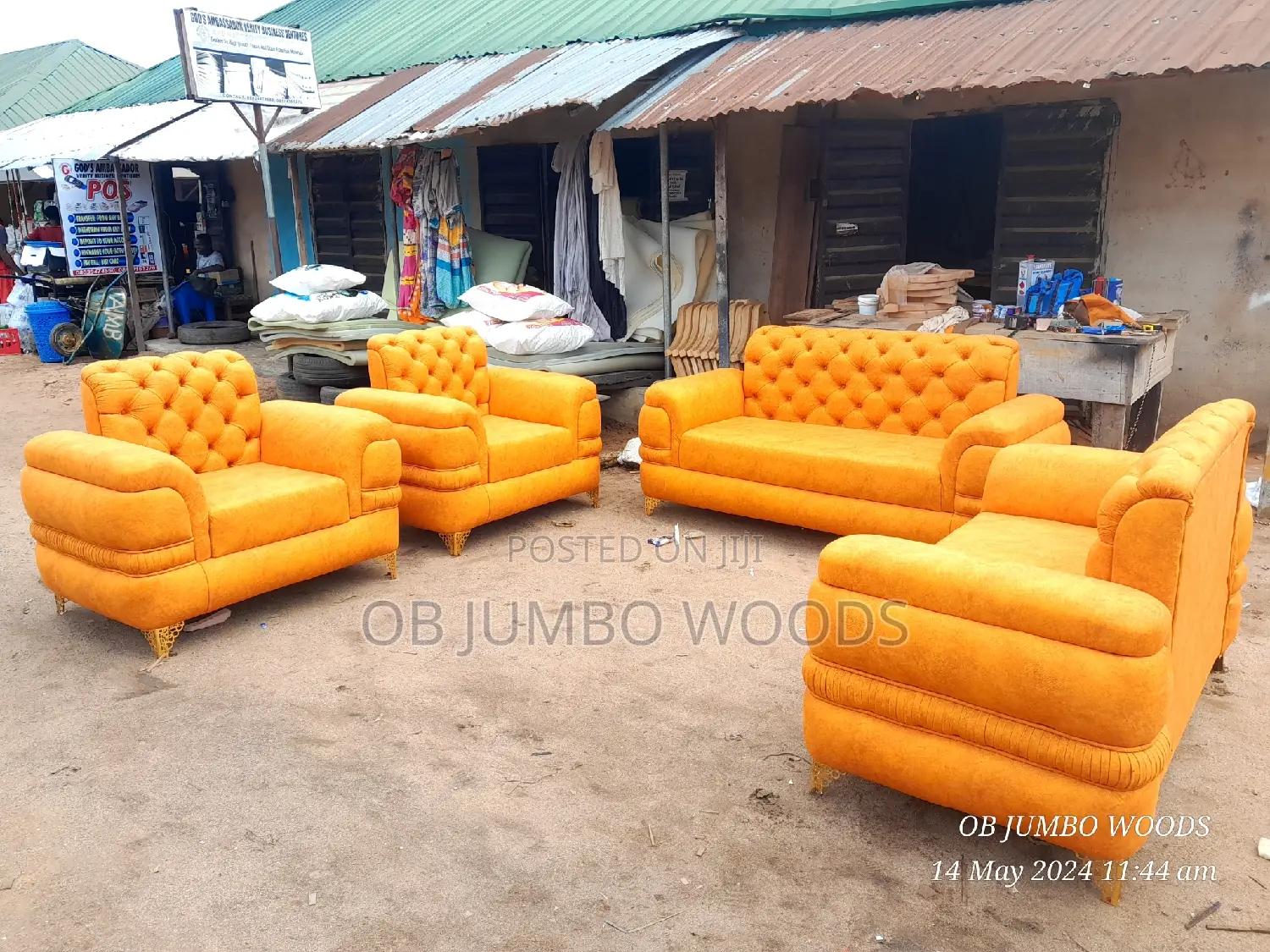7 Seater Classic Upholstery Sofa