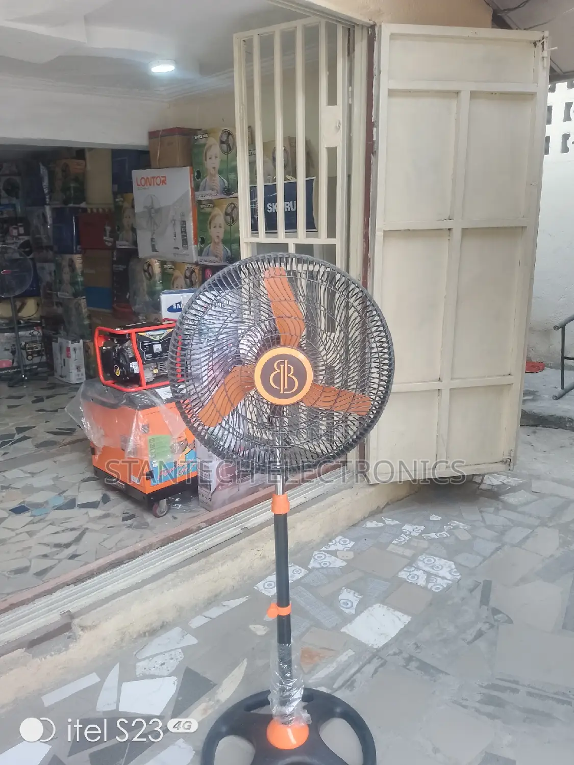 All Kinds Of Ceiling Fan