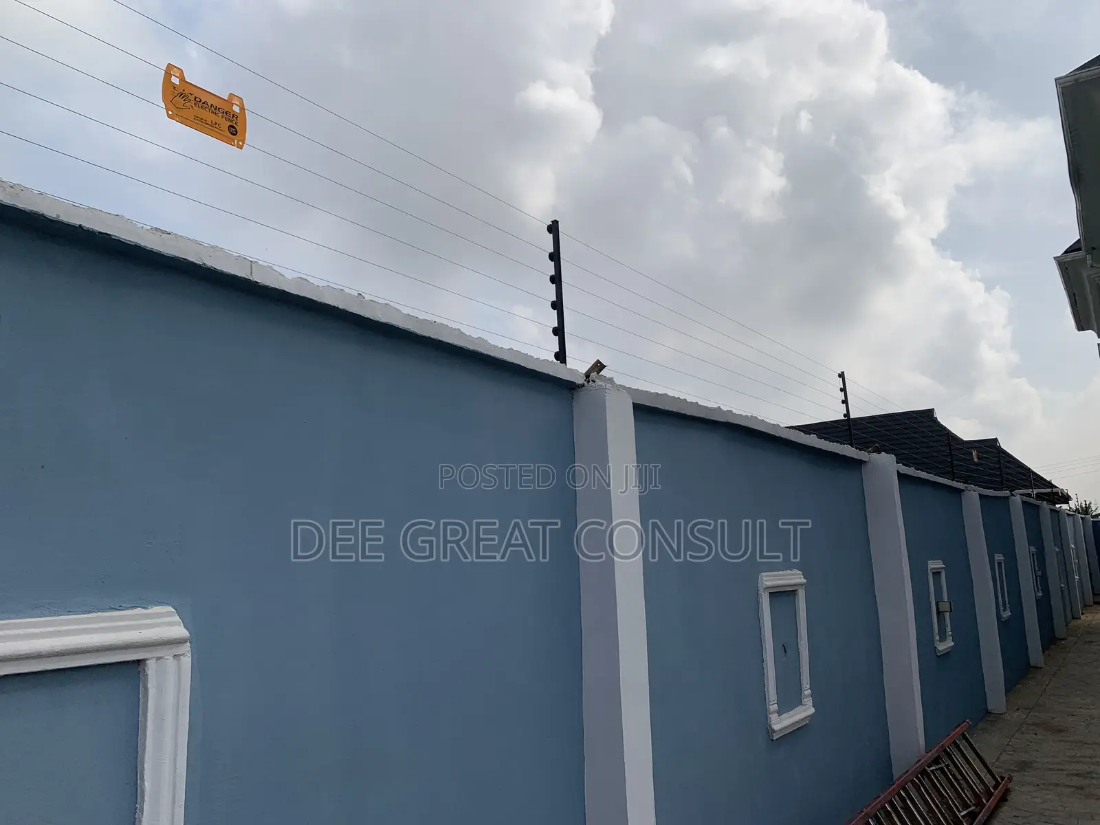 Perimeter Fence: Electric Fence Wire