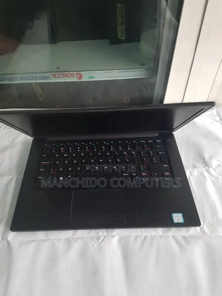 Laptop Dell Latitude 14 7480 8GB Intel Core I5 SSD 256GB
