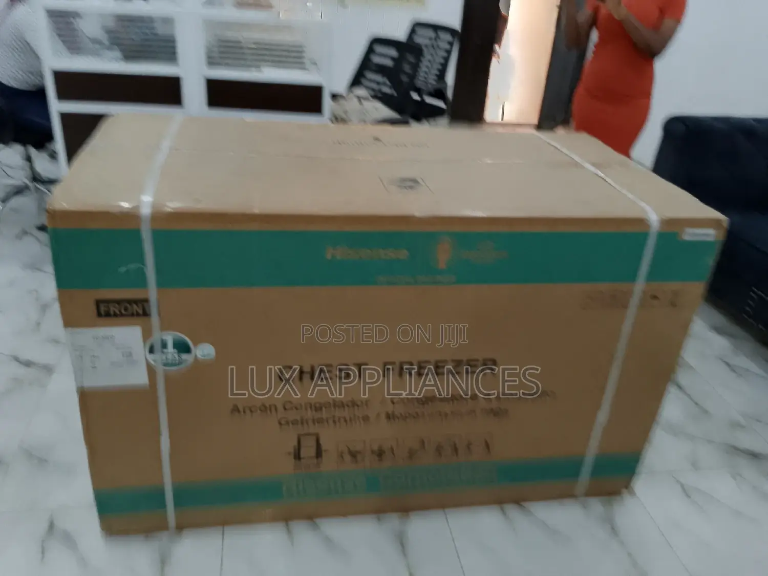 New Hisense Chest Freezer With Removable Basket 420 Liters