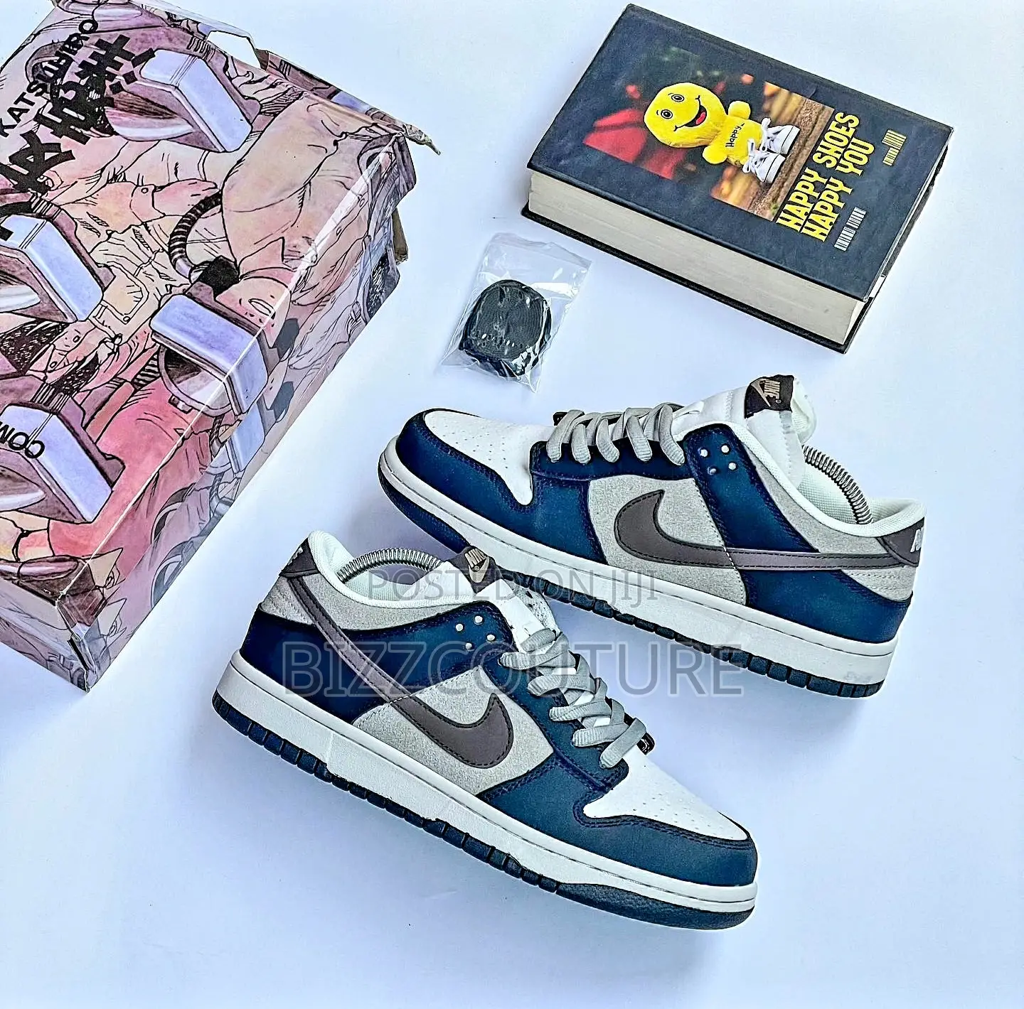 Original NIKE SB DUNK Low 1 Sneakers Available in Store