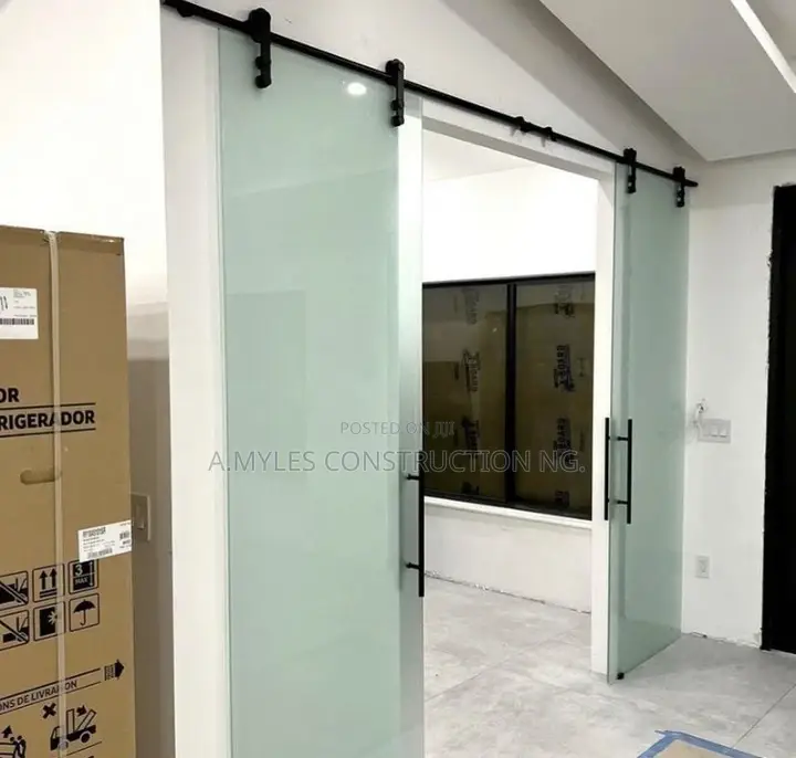Office Glass Door Handrail