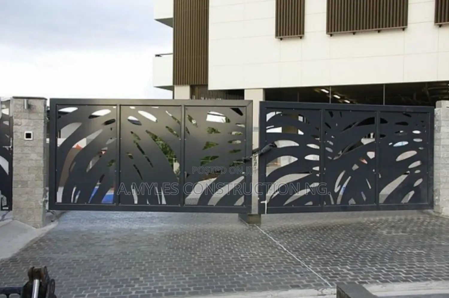 Laser Cutting Gate