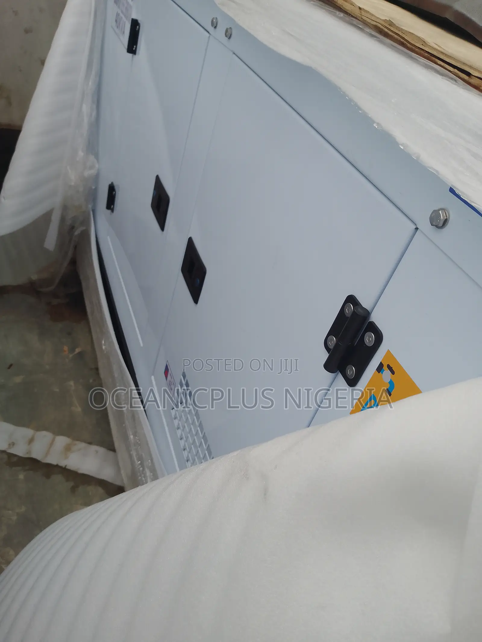 Best Selling DIESEL 40kva Perkins Generator