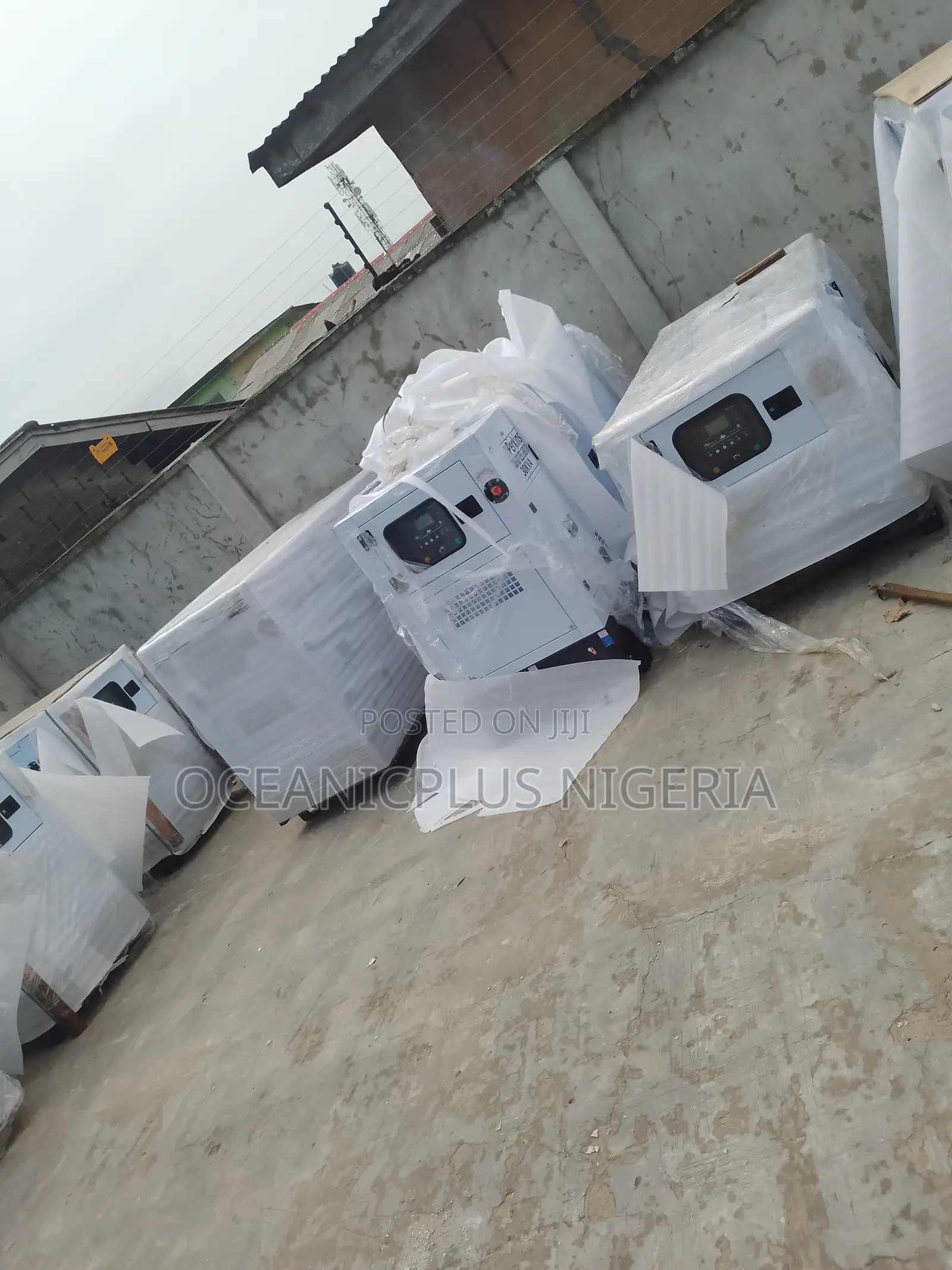 Soundproof(Diesel 40kva Perkins Generator)