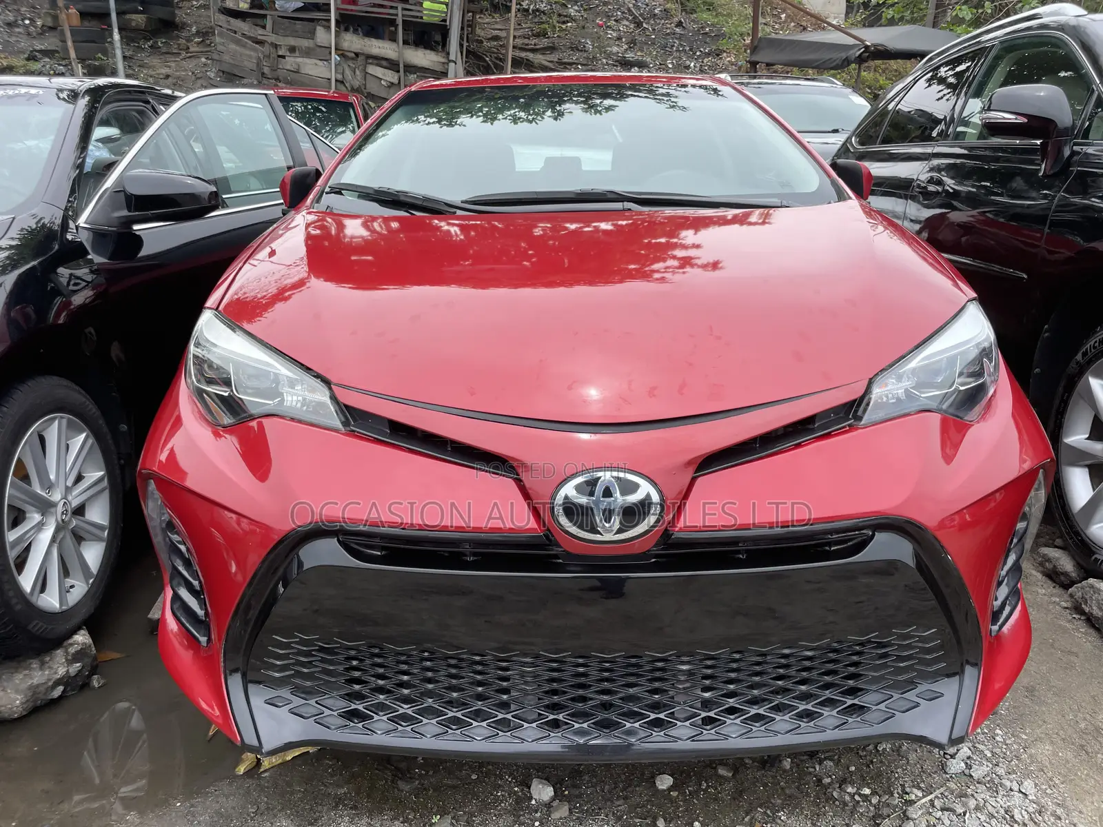 Toyota Corolla 2017 Red