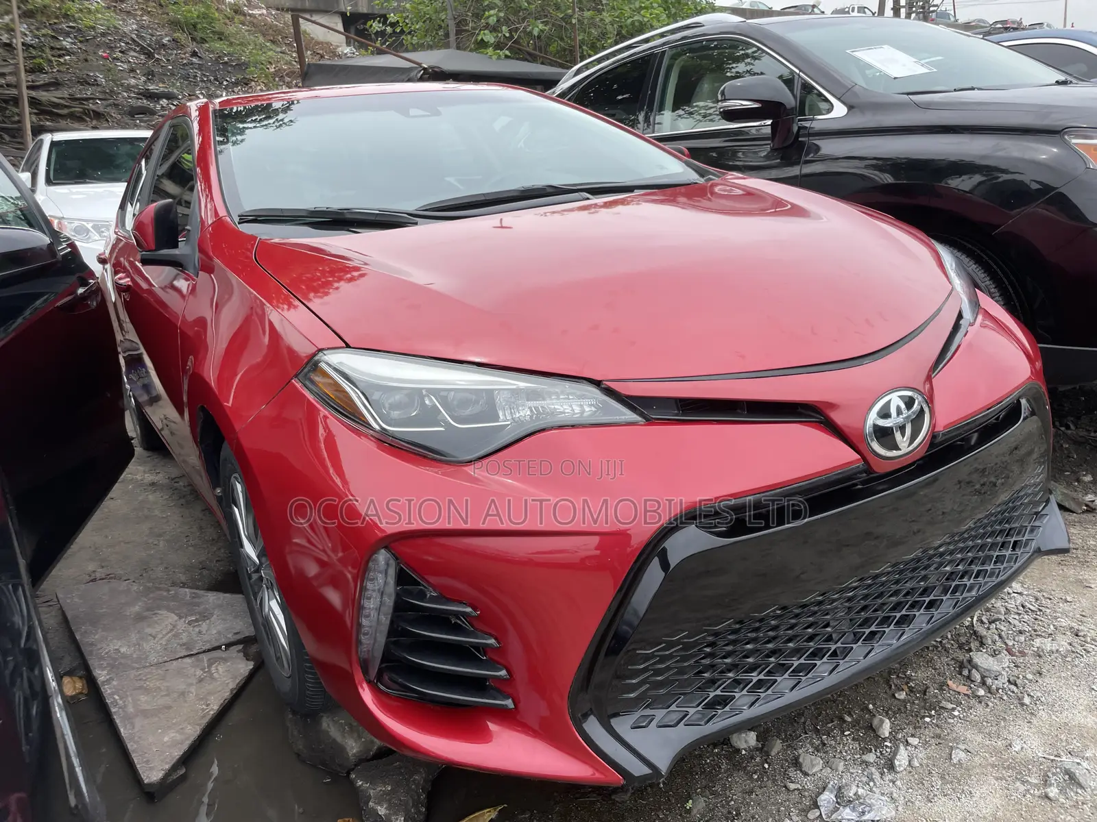 Toyota Corolla 2017 Red