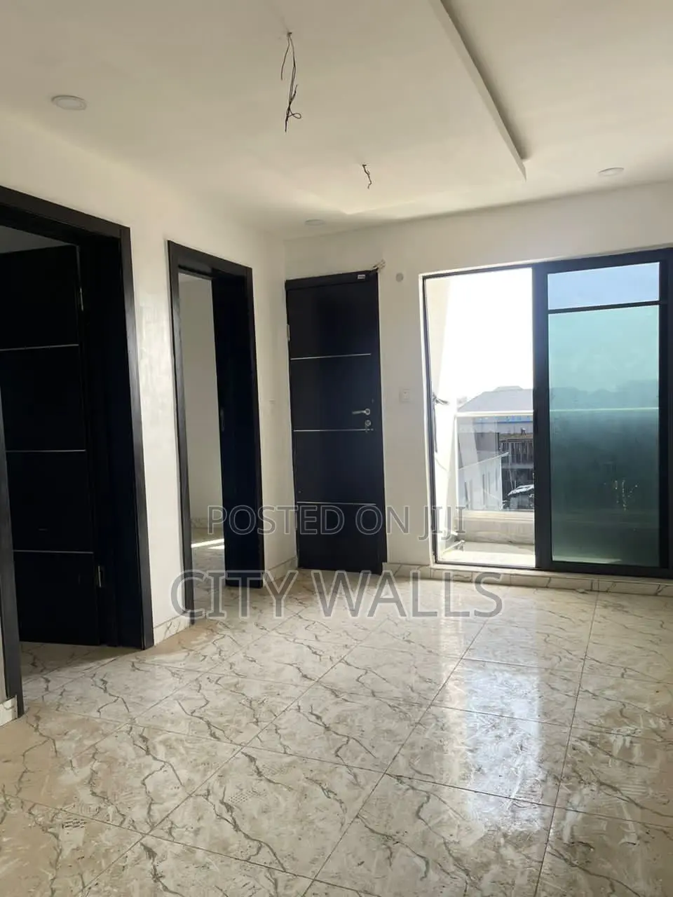 2bdrm Block of Flats in Ologolo for sale