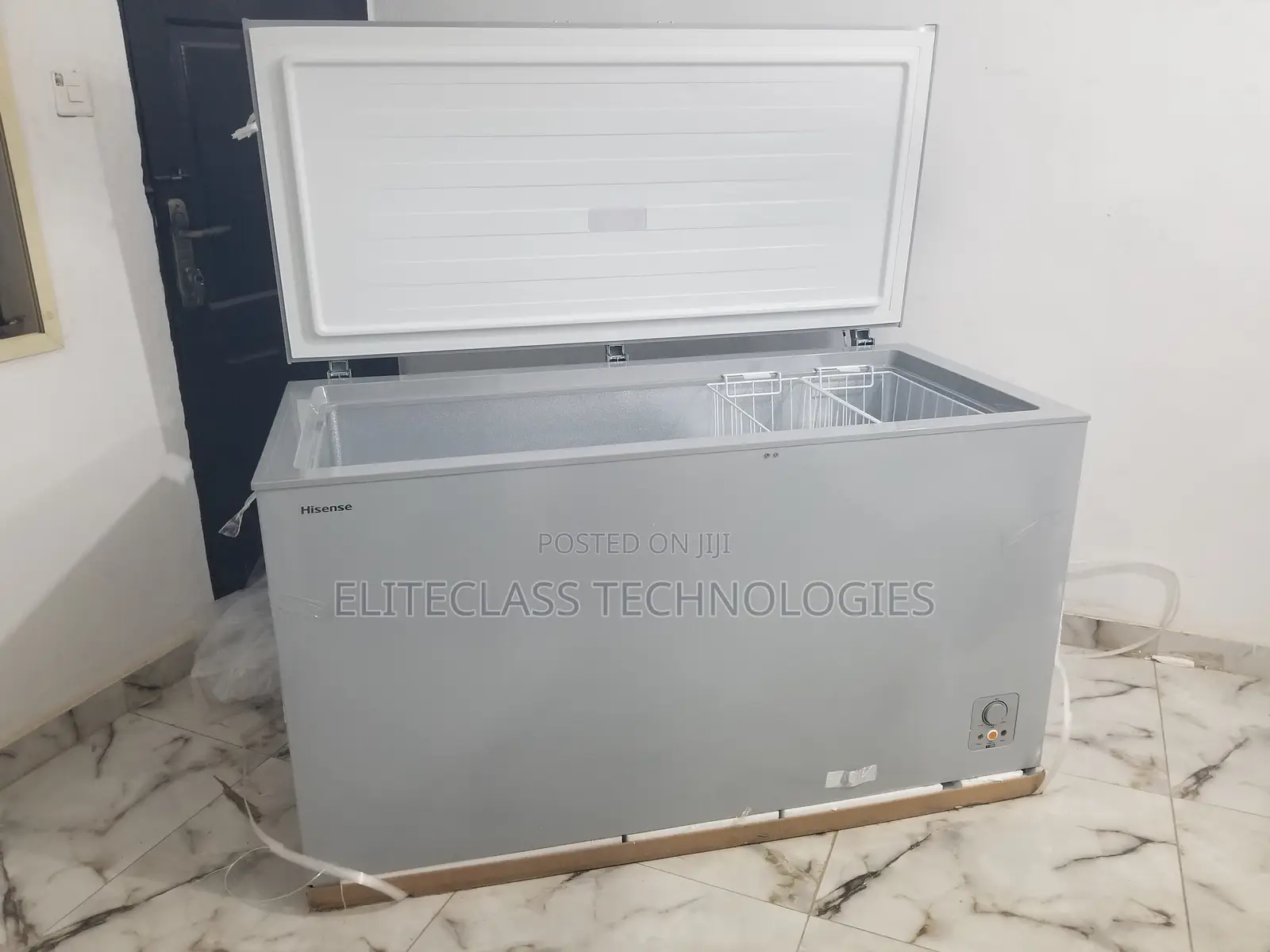 Top Selling FC-55DD Hisense Chest Freezer 420L.