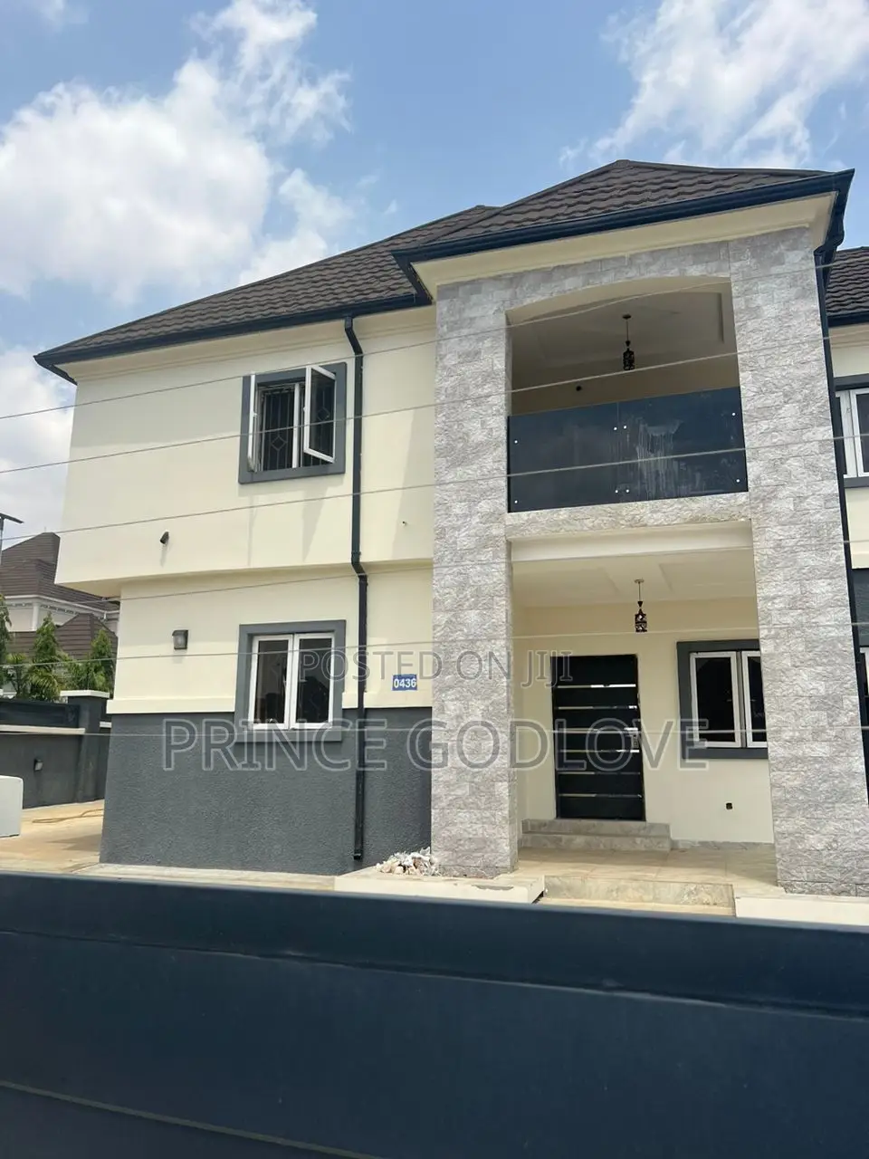 6bdrm Duplex in Naf Valley Estate, Asokoro for sale